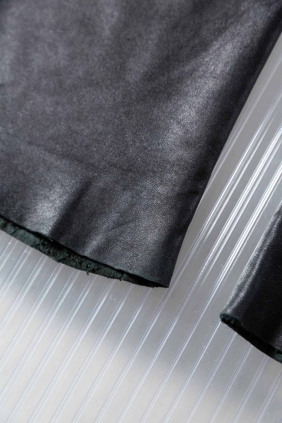 BLACK LEATHER STRAIGHT-LEG PANTS