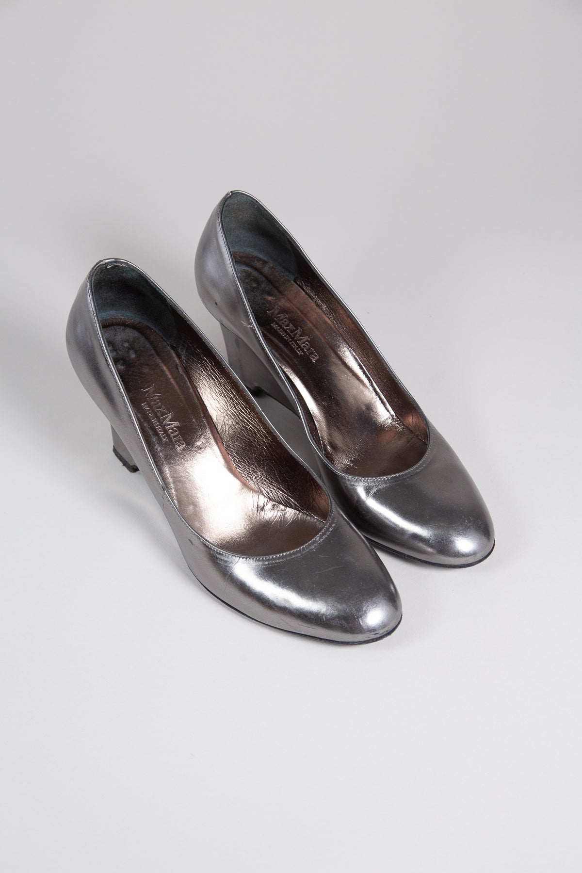 MAX MARA SILVER LEATHER SCULPTURAL WEDGE HEELS