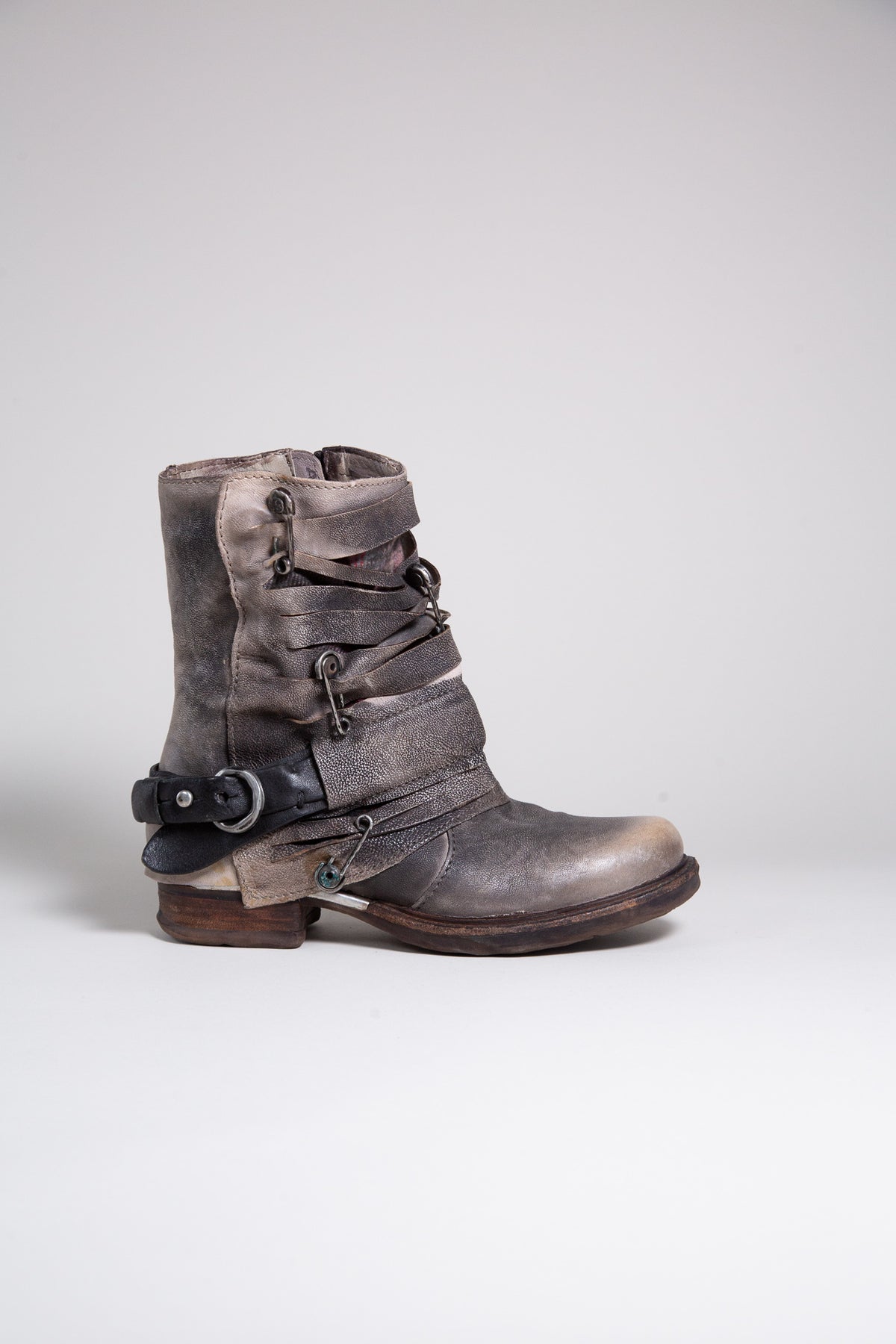 DISTRESSED GREY LEATHER MULTI-STRAP BIKER BOOTS