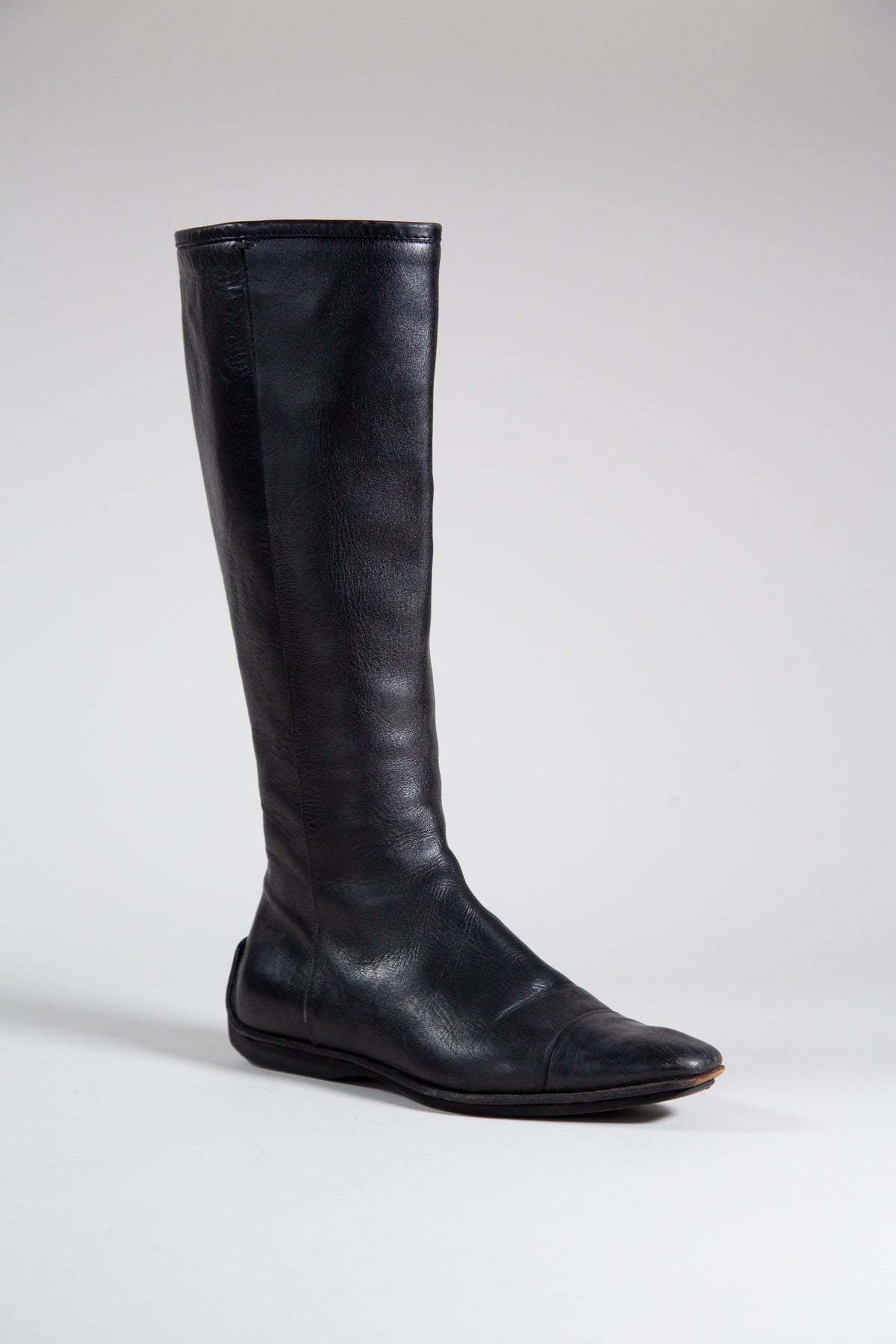 GUCCI BLACK LEATHER FLAT KNEE-HIGH BOOTS