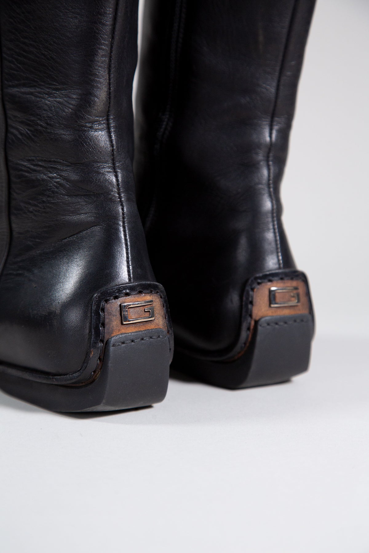 GUCCI BLACK LEATHER FLAT KNEE-HIGH BOOTS