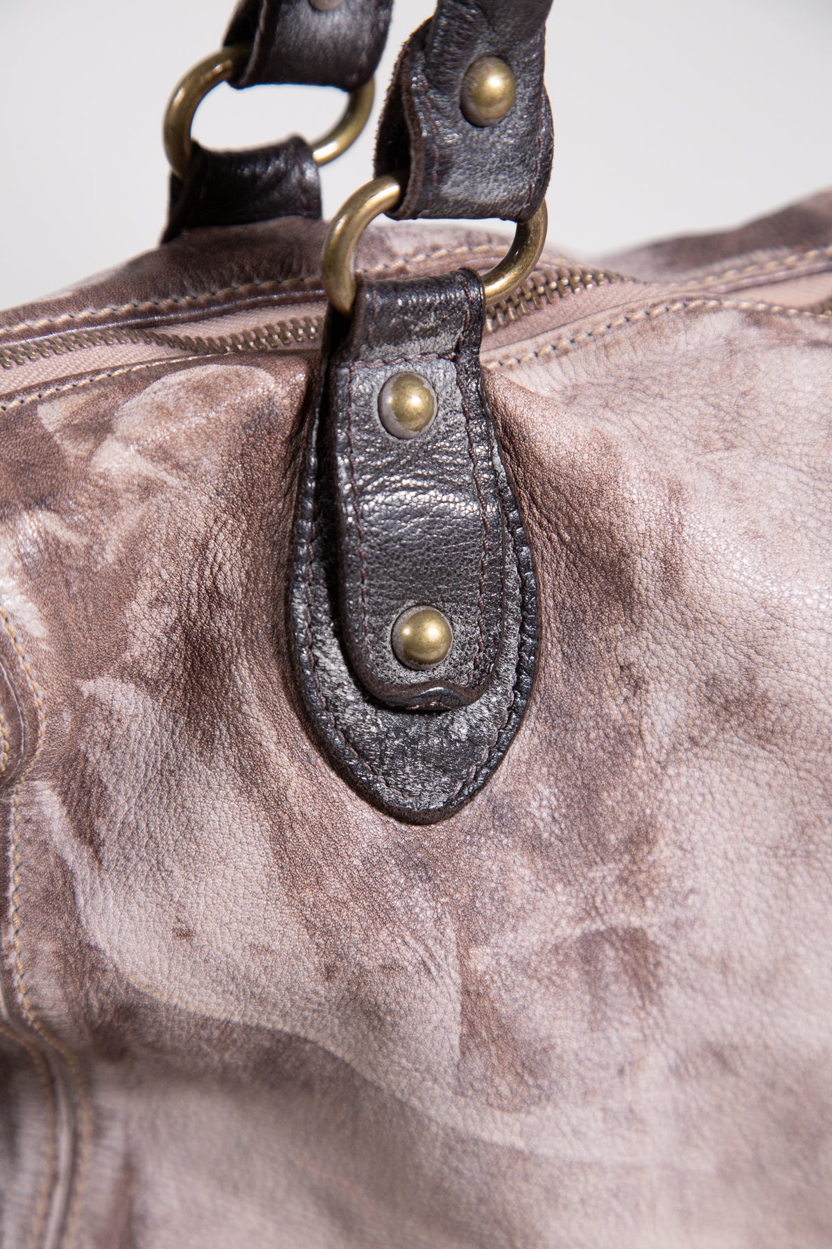 TAUPE LEATHER BOWLING BAG