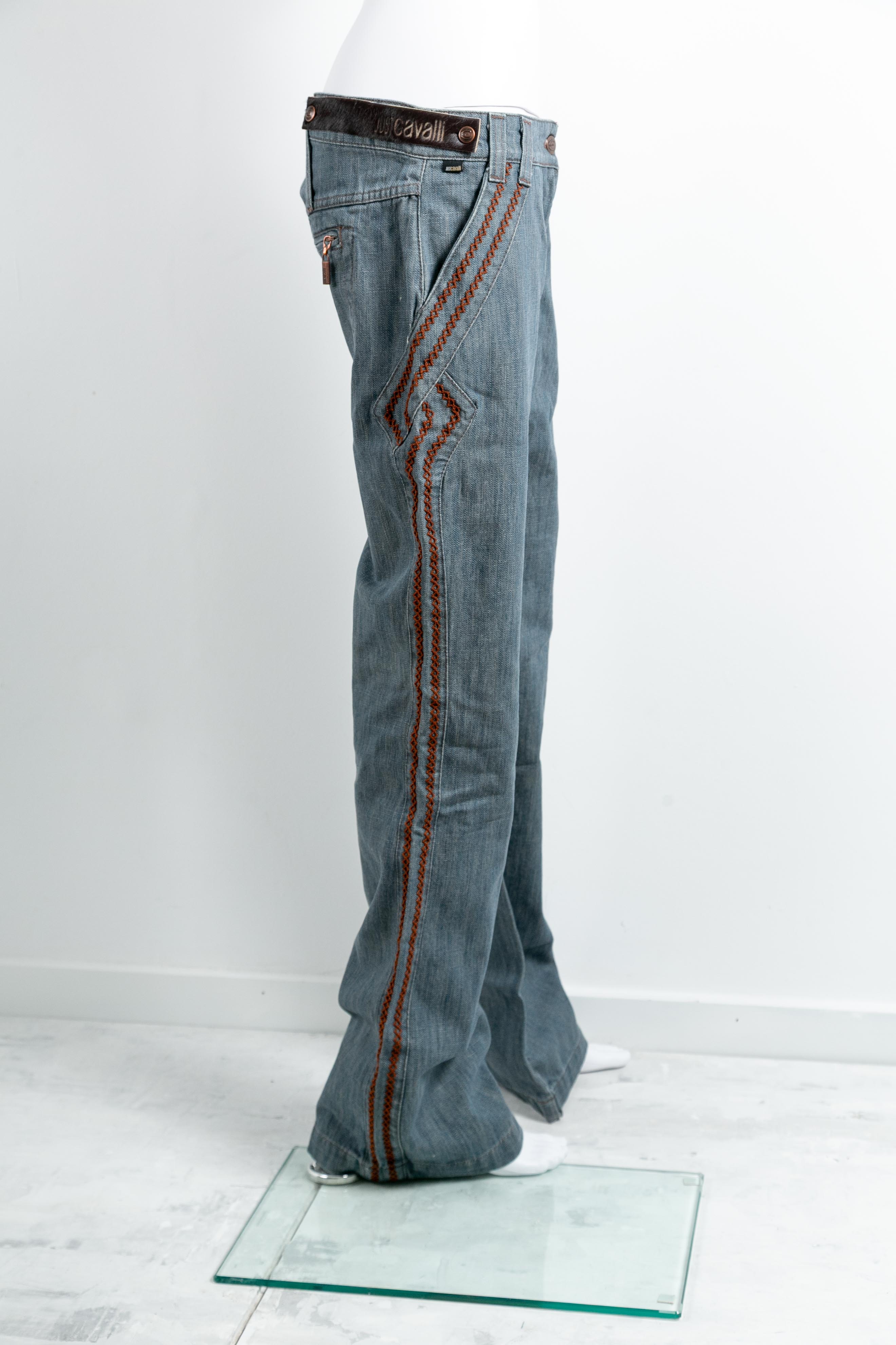 WESTERN FLARED DENIM