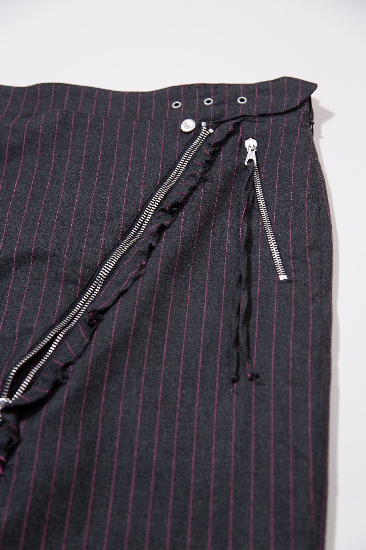 ICEBERG PINSTRIPE ZIP DETAIL SKIRT