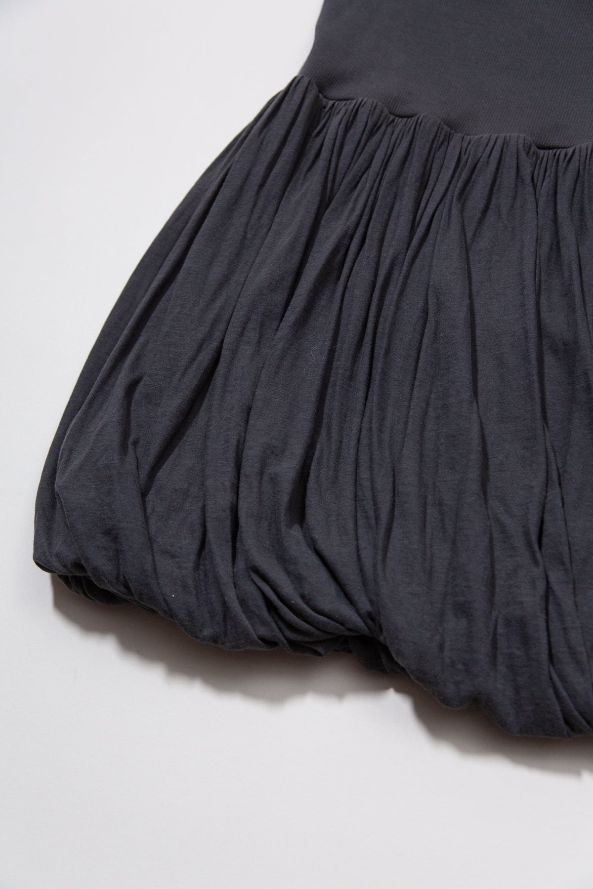 GREY BUBBLE TWIST MINI SKIRT