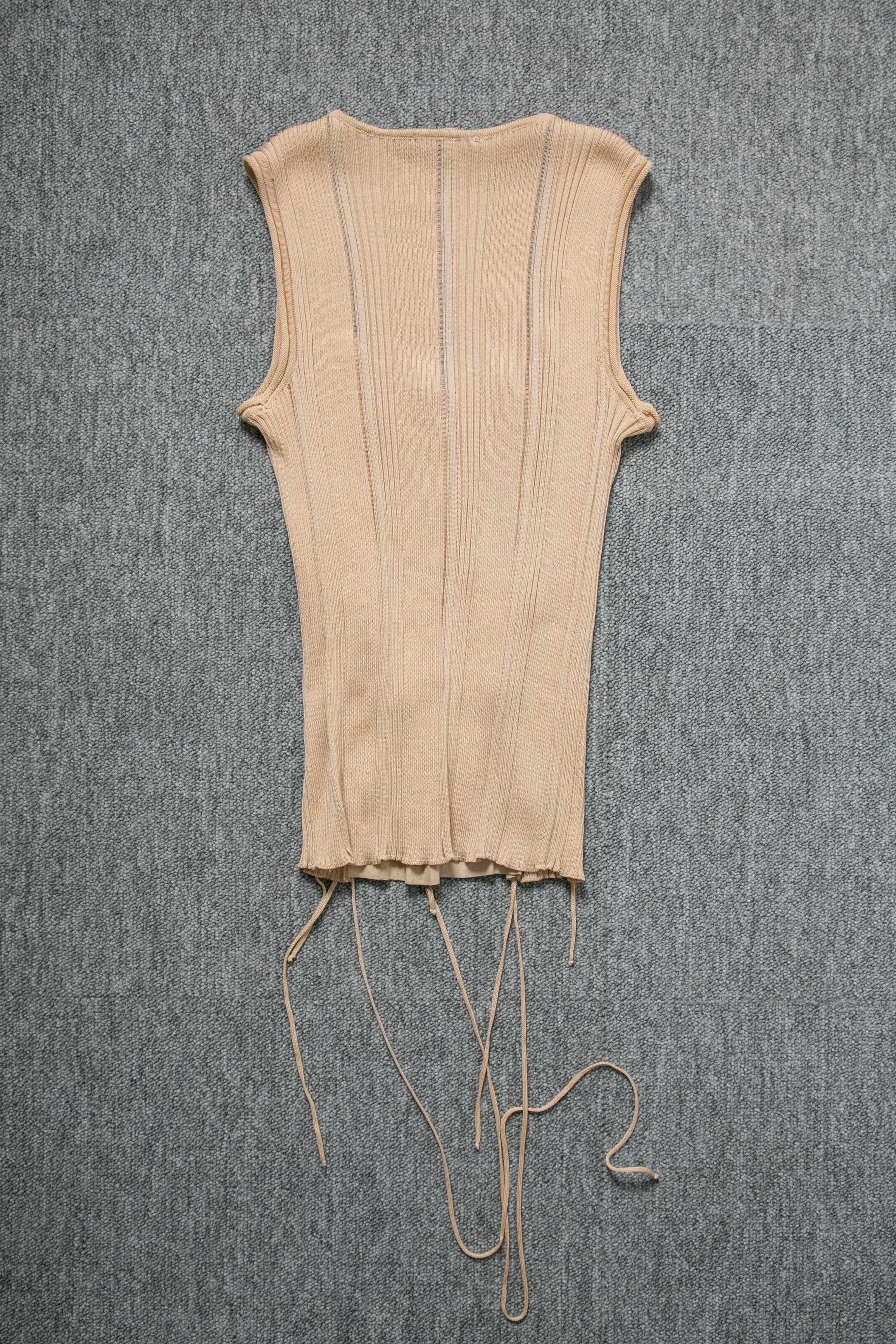 2000S LACED LEATHER TOP