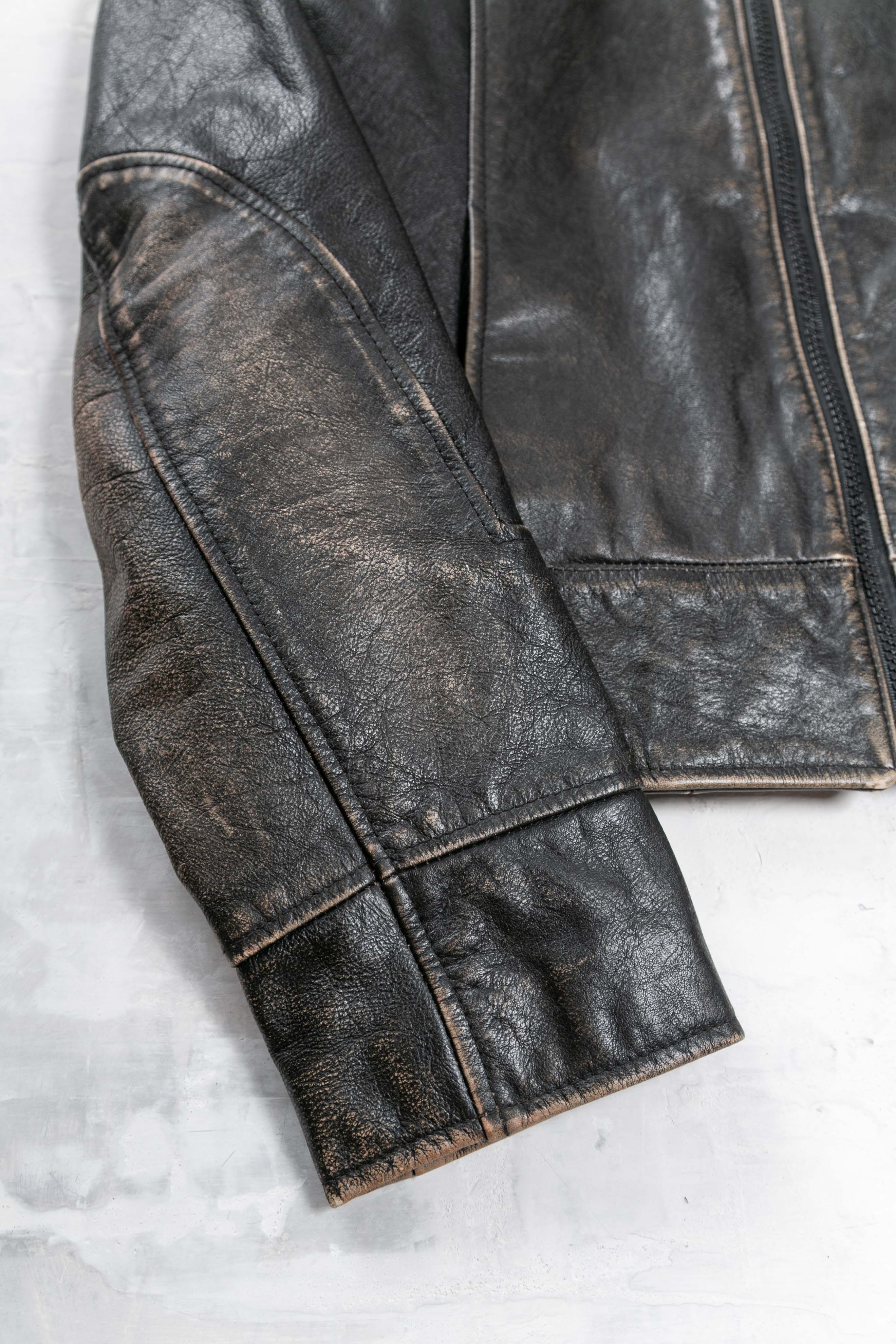 DISTRESSED LEATHER BOXY JACKET