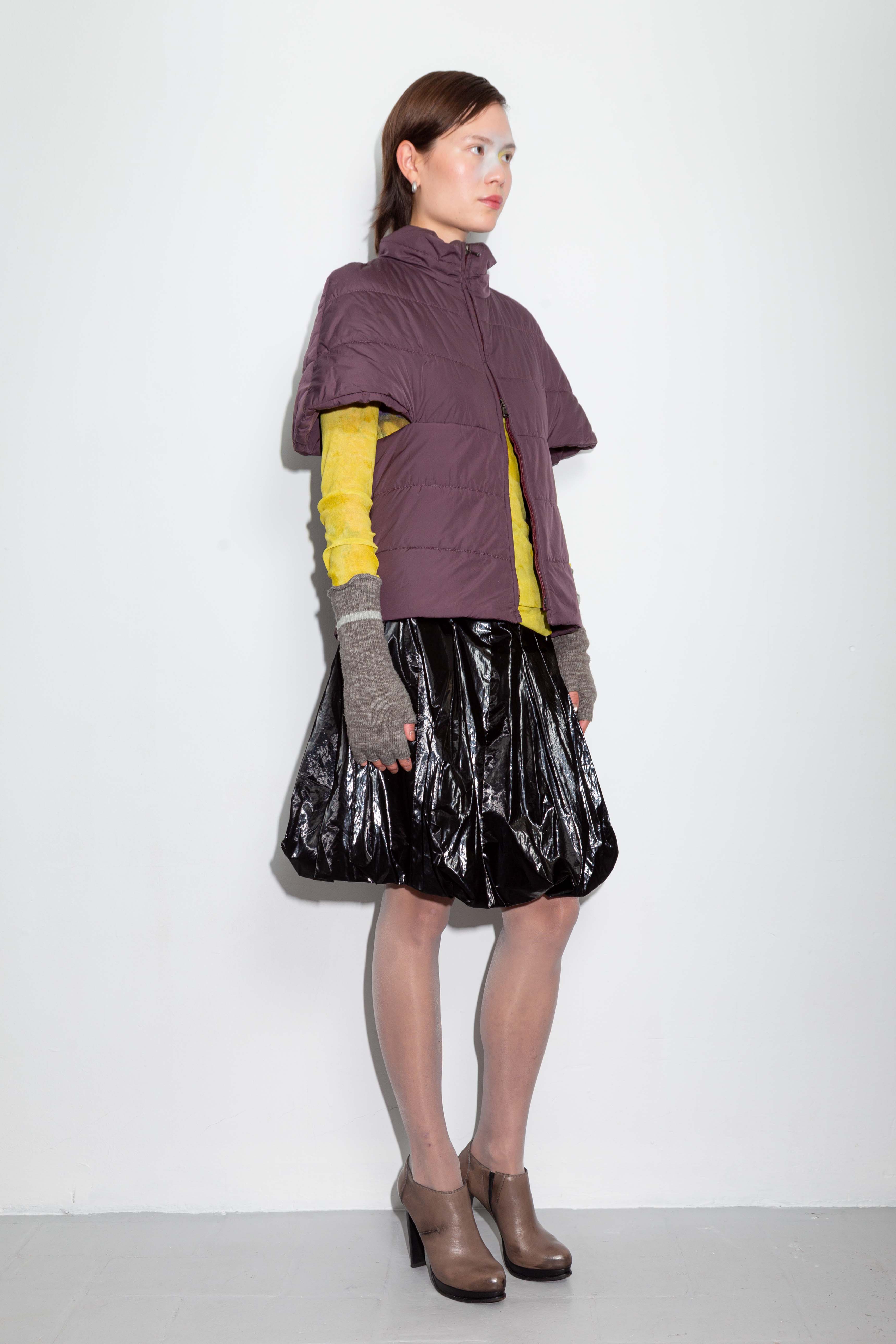 PUFF PURPLE SHORT SLEEVED VEST