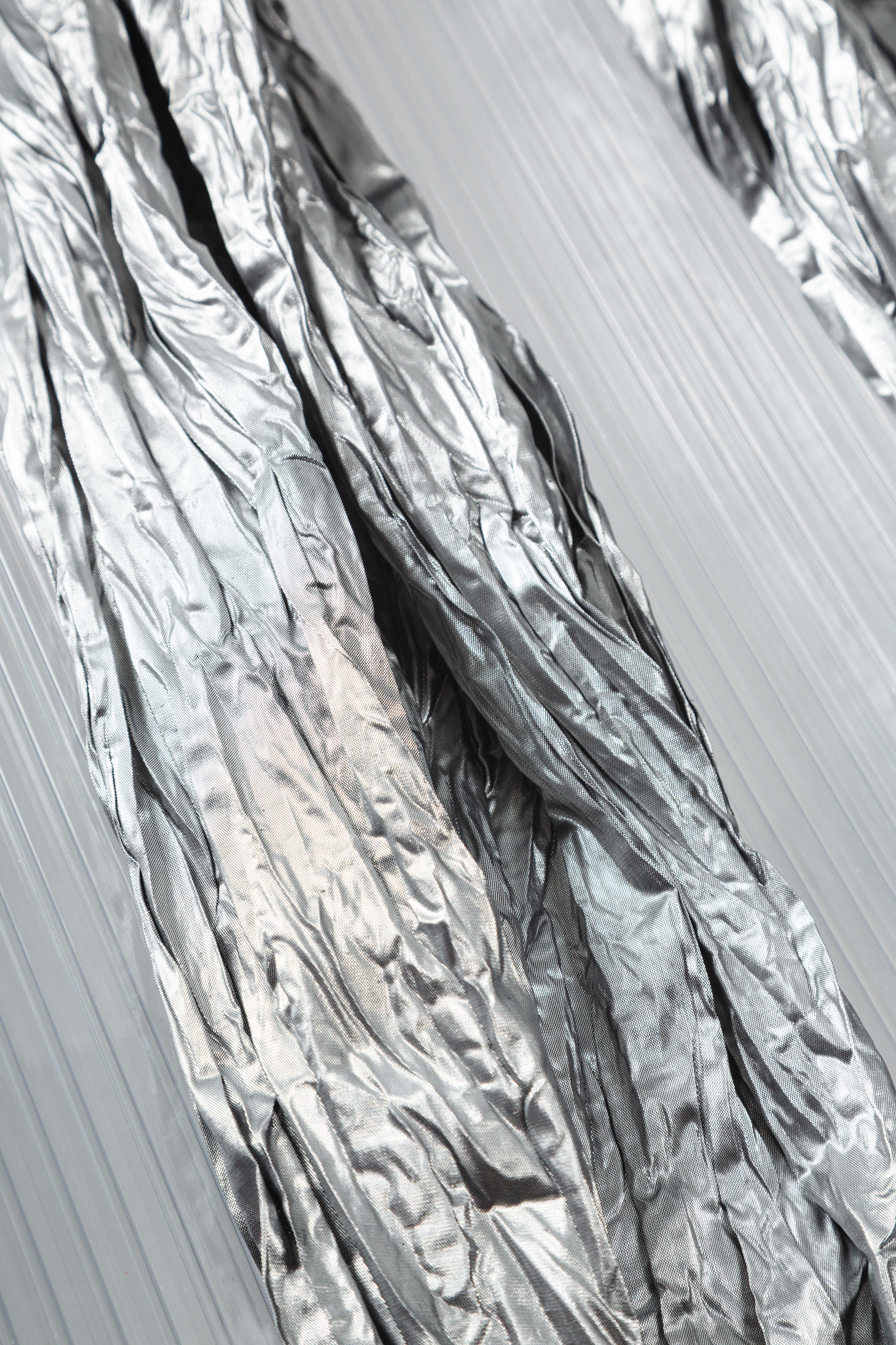 SILVER METALLIC SCARF