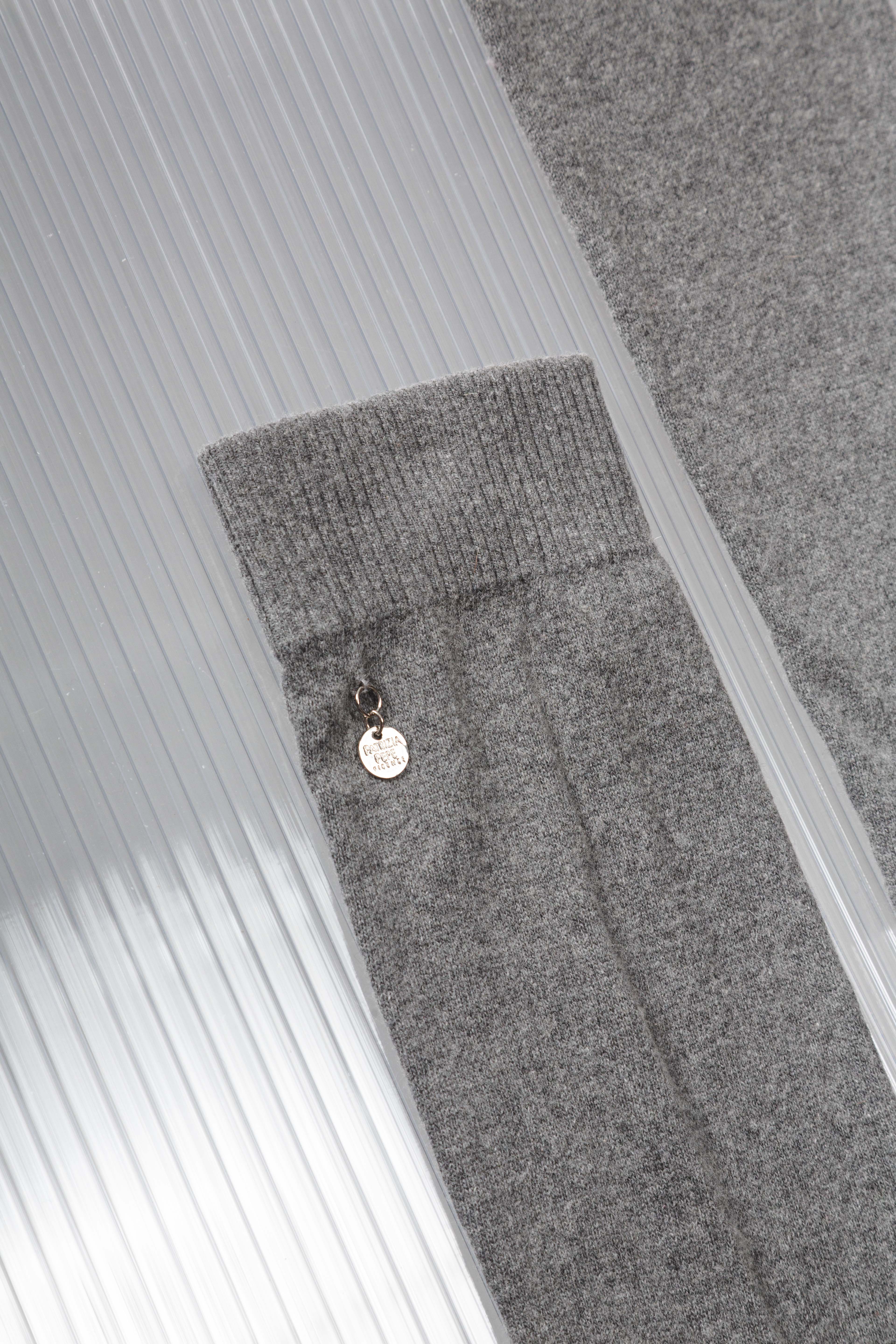 GREY SOFT KNITTED LEGS WARMERS