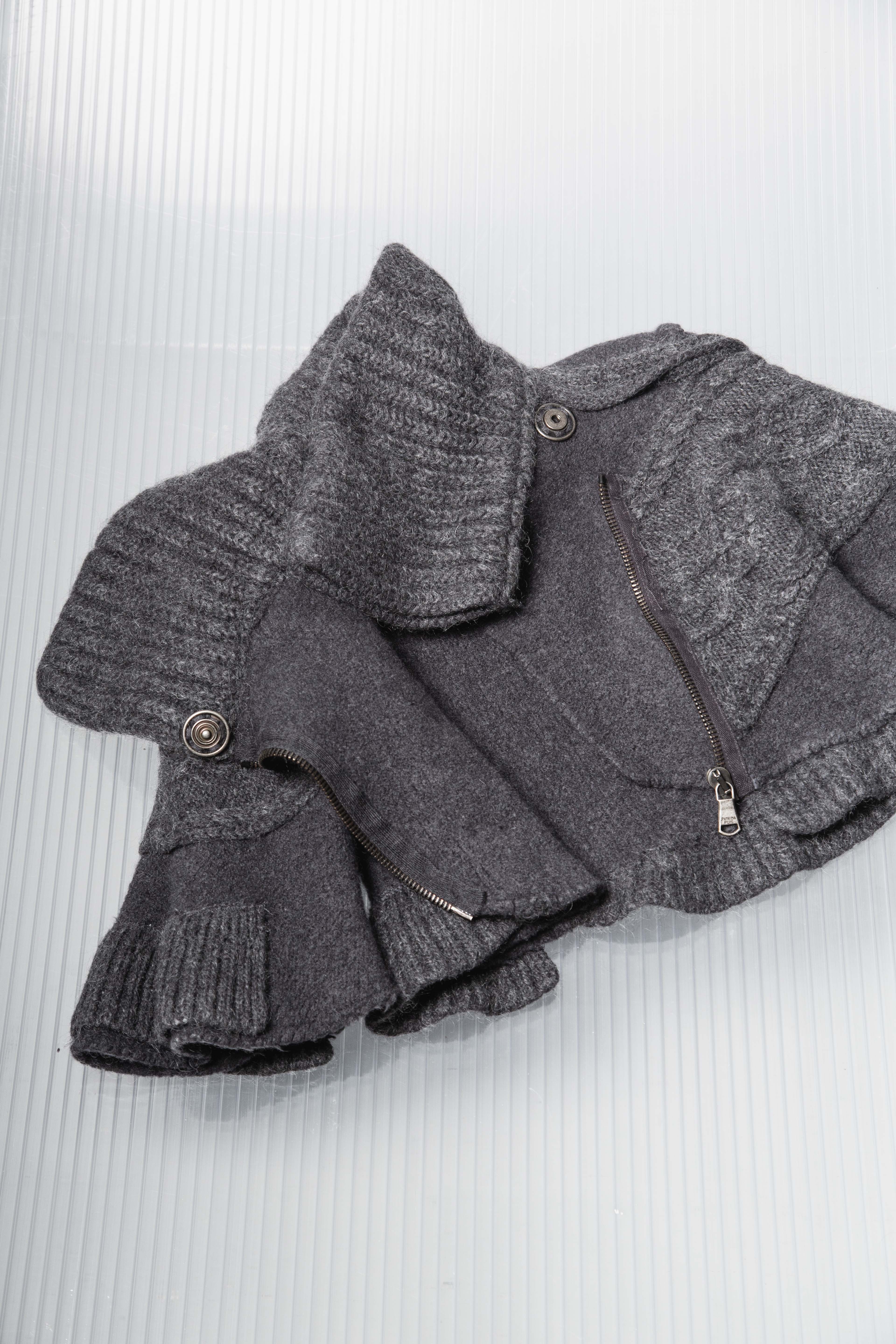 WOOL STRUCTURED BOLERO