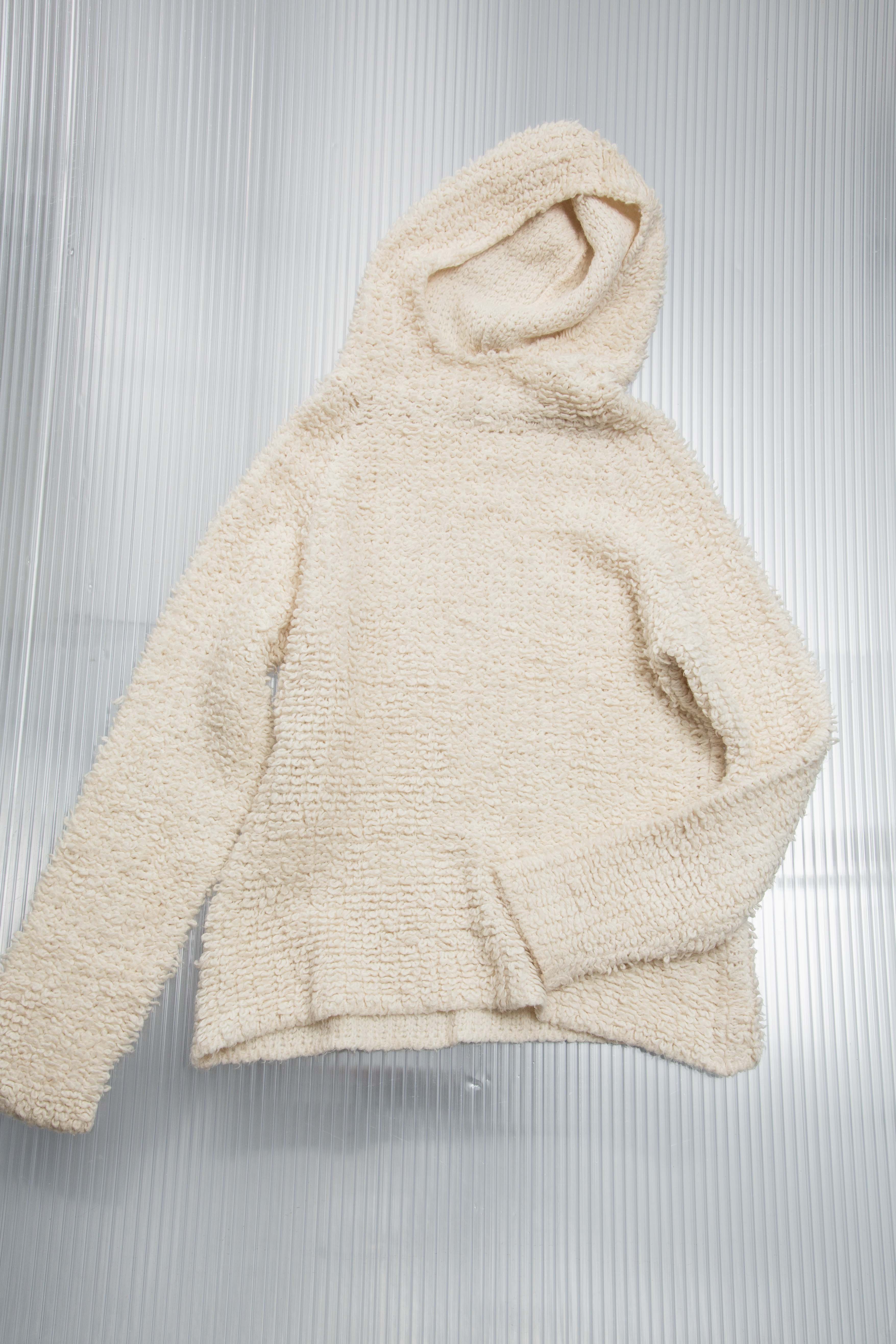 WOOL FUZZY HOODED SWEATER