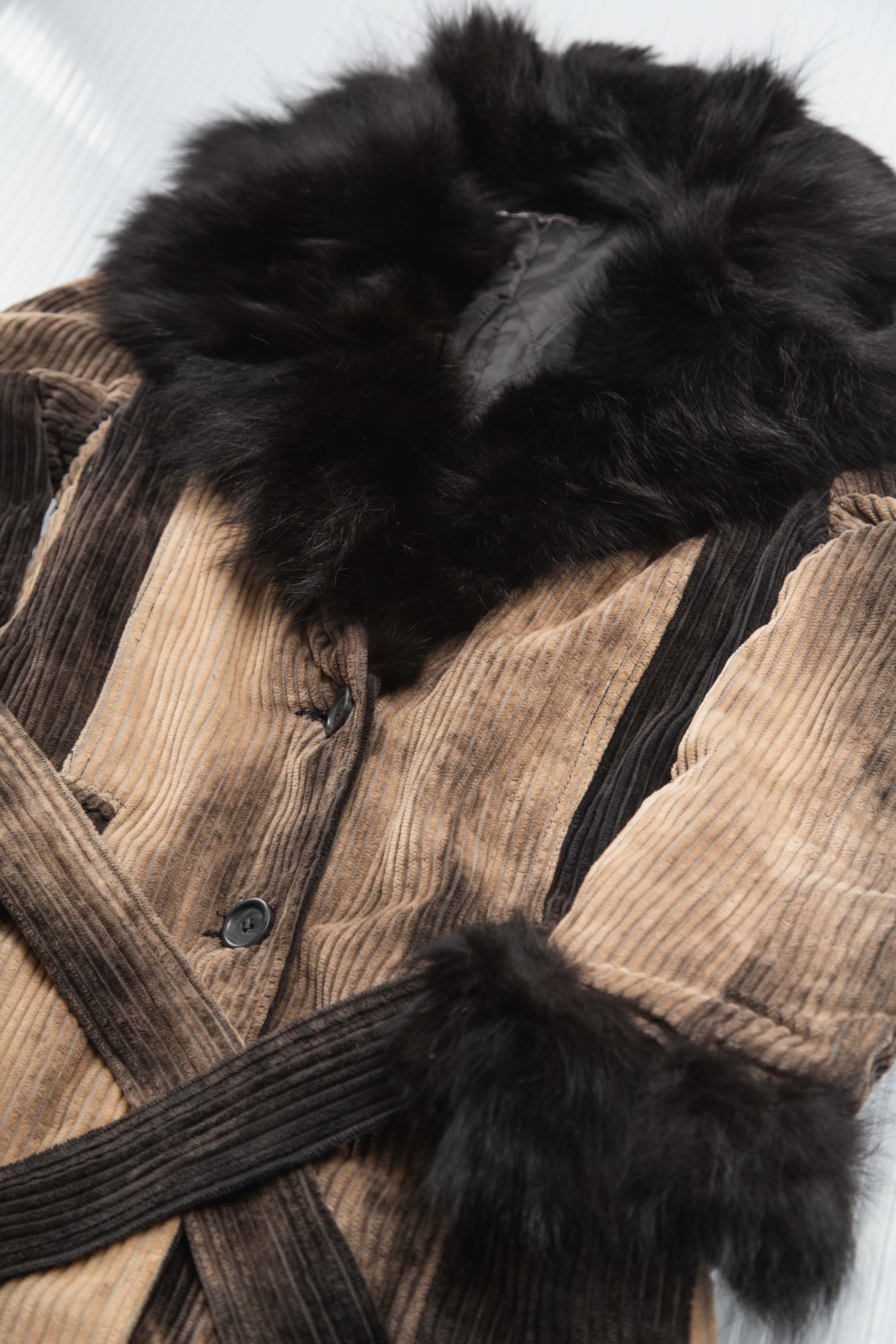 DYED CORDUROY TRENCH FUR JACKET