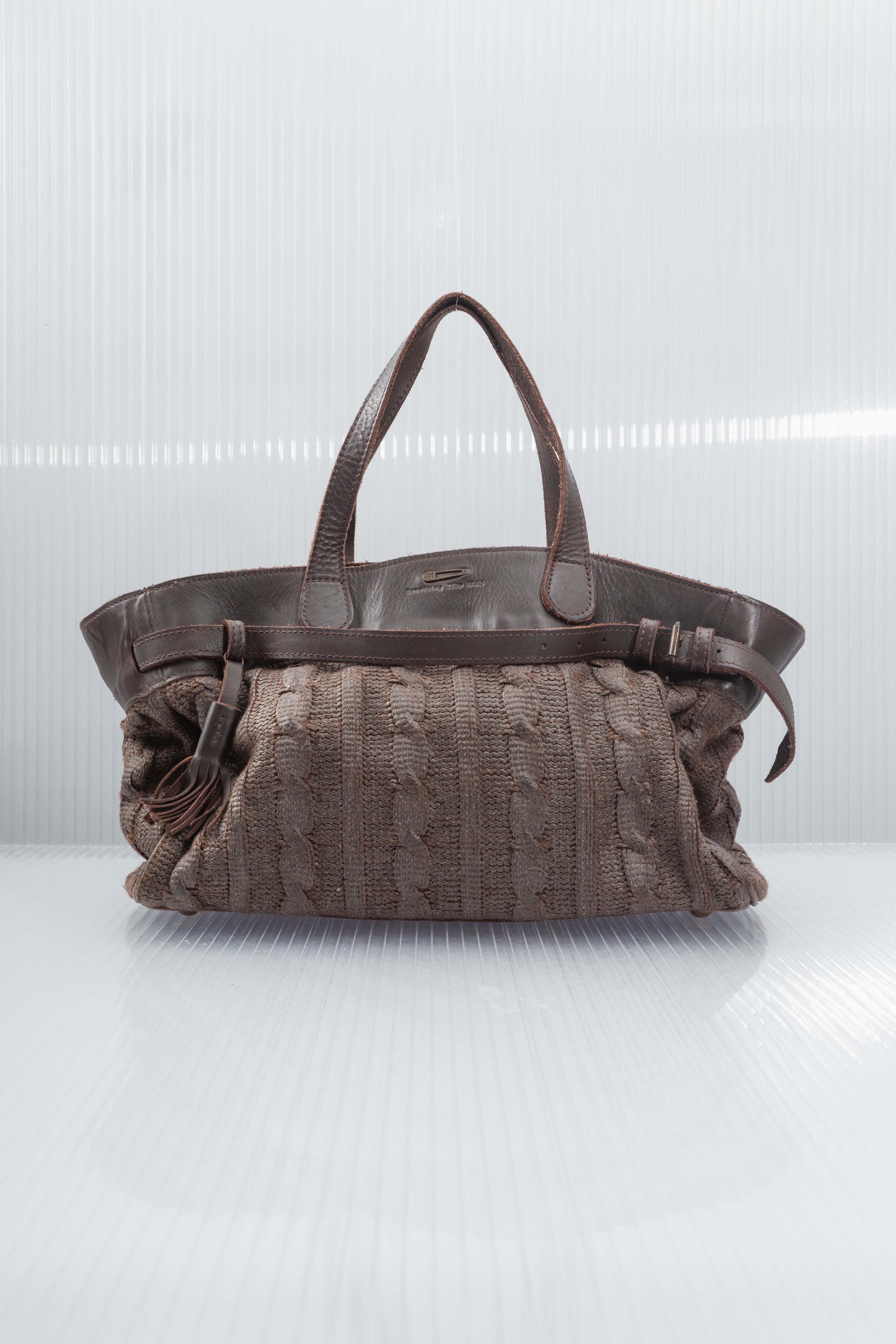 WOOL LEATHER BELTED BAG