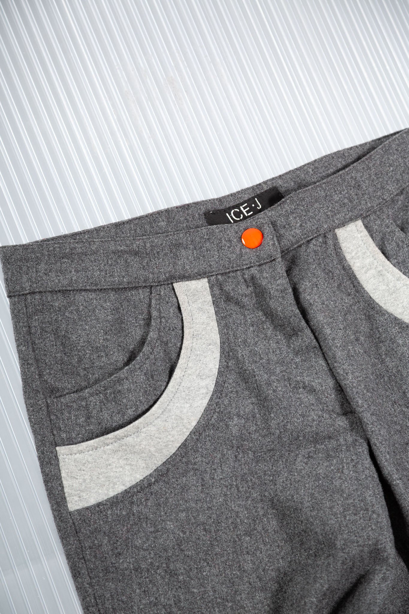 ICEBERG GREY WOOL STRIPED CAPRIS