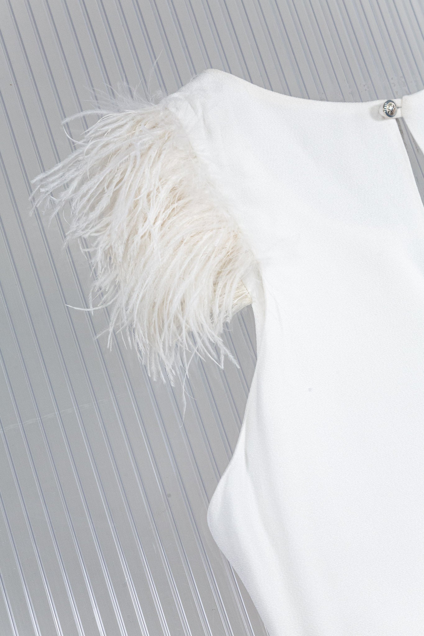WHITE TRIM FEATHERS DRESS