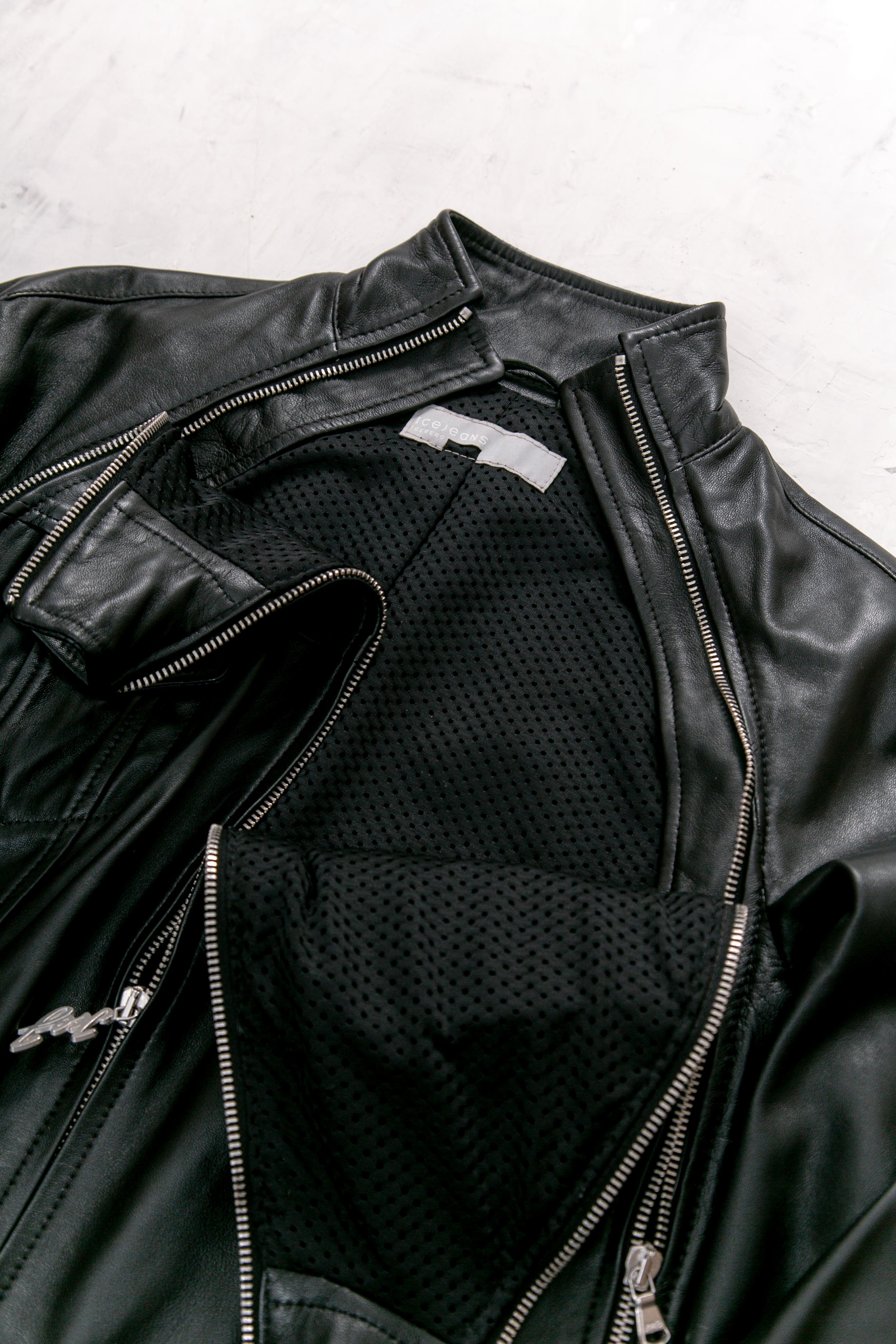 TRIPLE ZIPPERS LEATHER JACKET