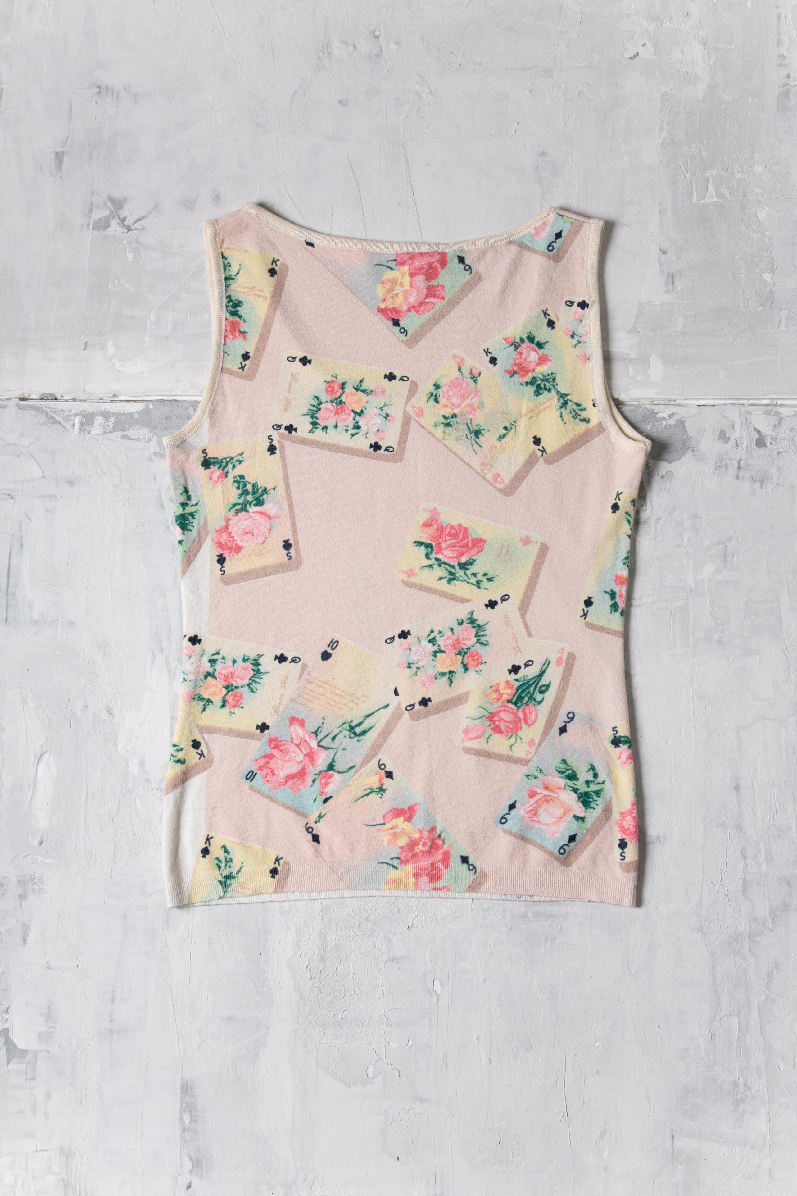 Cards & Roses Top