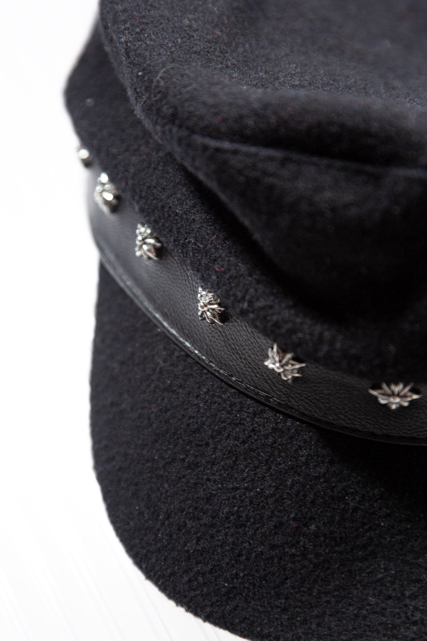 RICHMOND BLACK WOOL STUDDED BERETS HAT