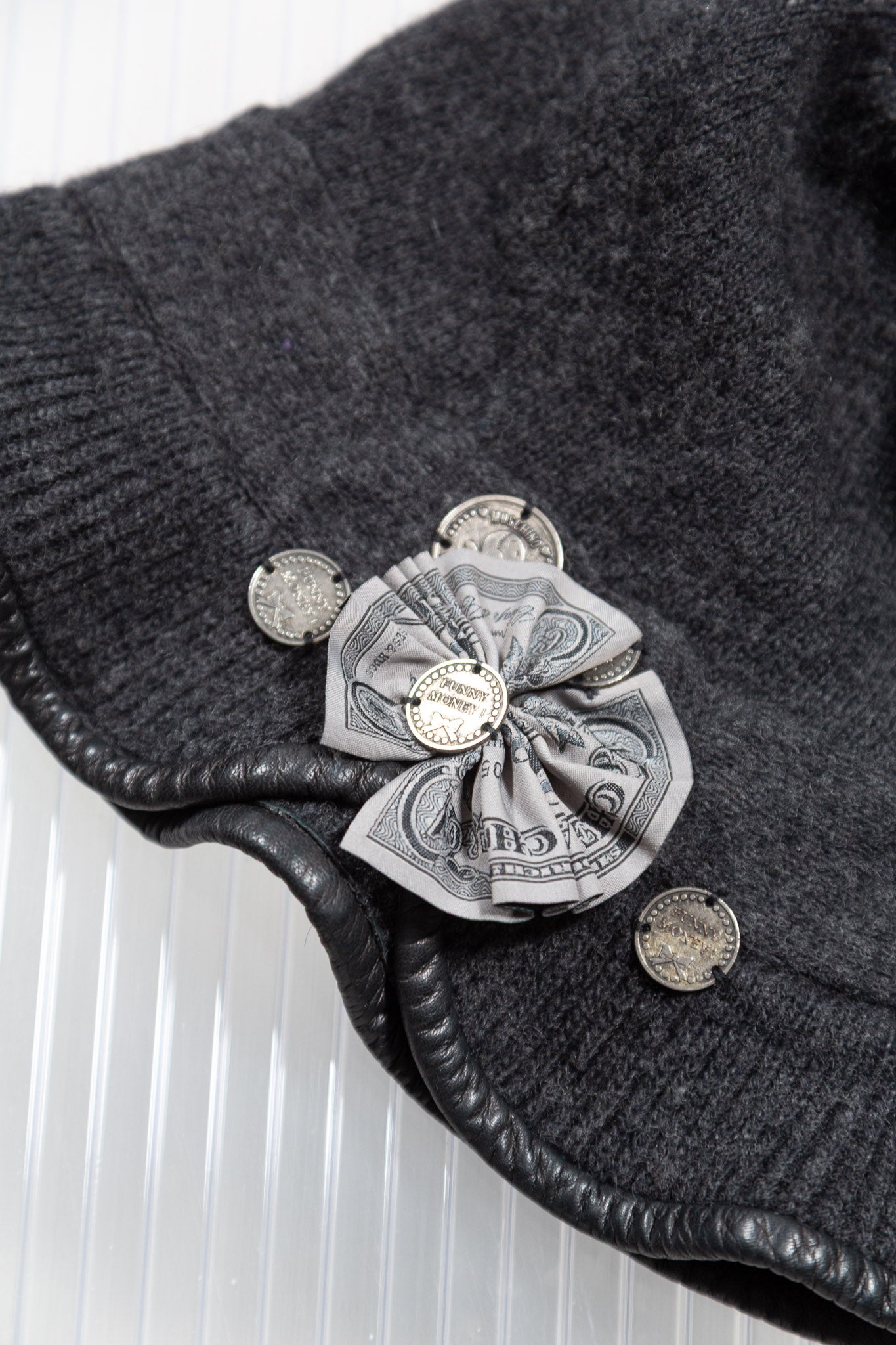 MOSCHINO GREY 'FUNNY MONEY!' WOOL HAT