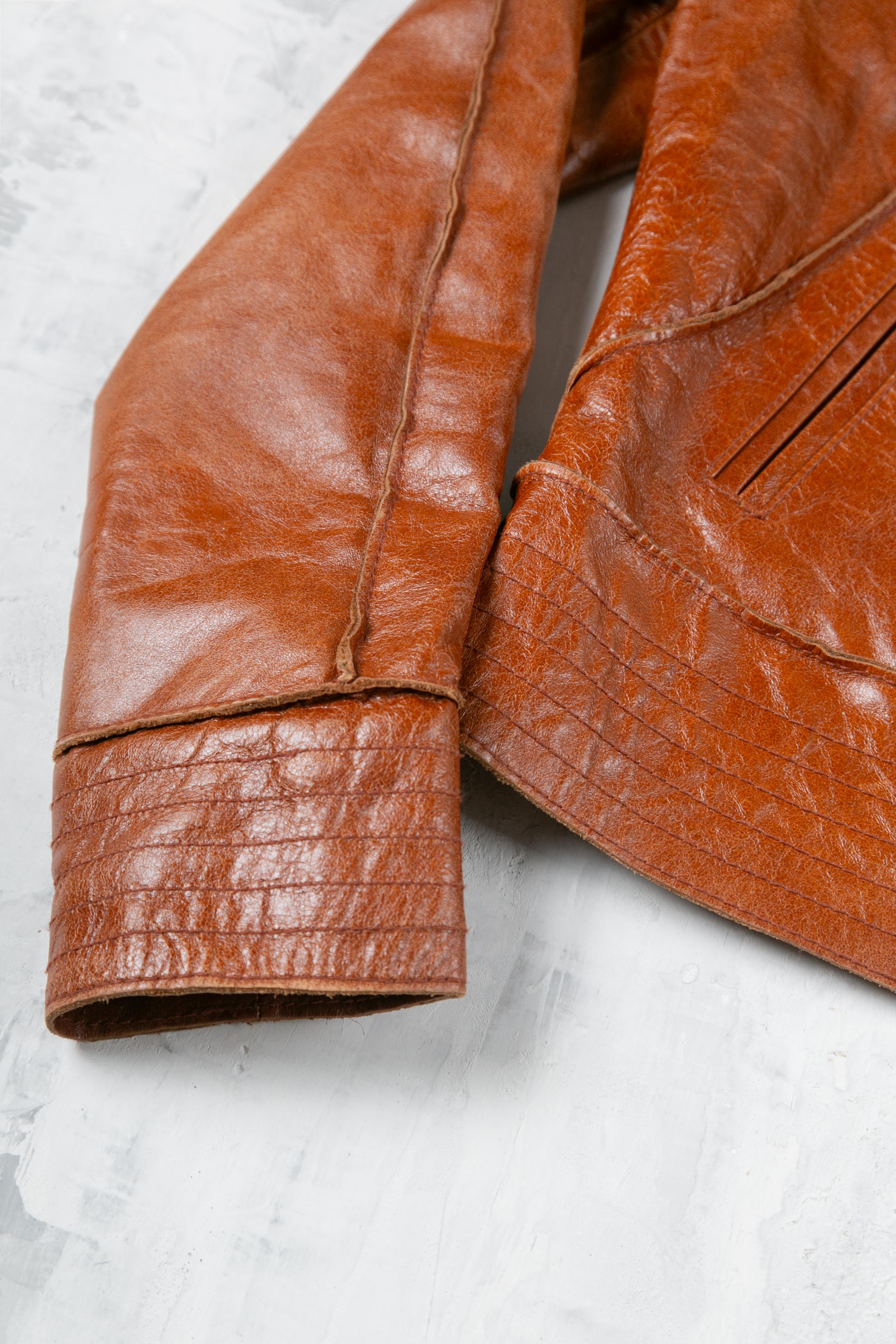 FUR NECKLINE LEATHER JACKET