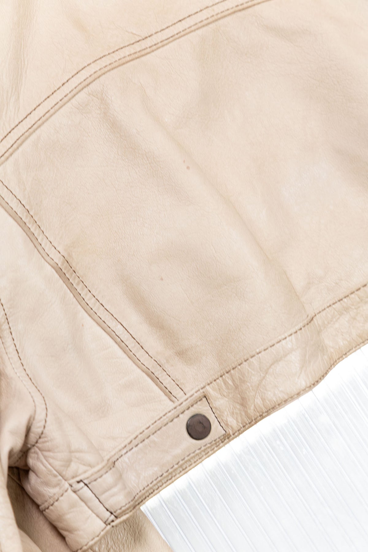 SAND LEATHER CROPPED UTILITY JACKET