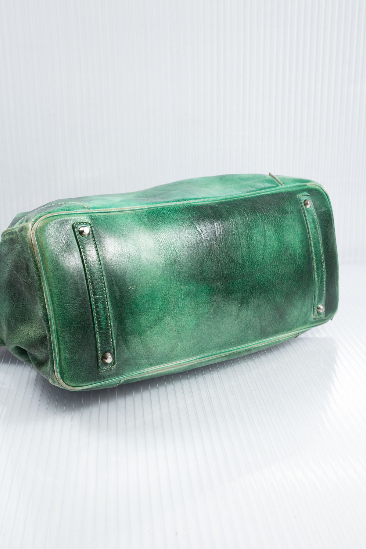 WASHED FIRKIN GREEN EMERALD LEATHER BAG