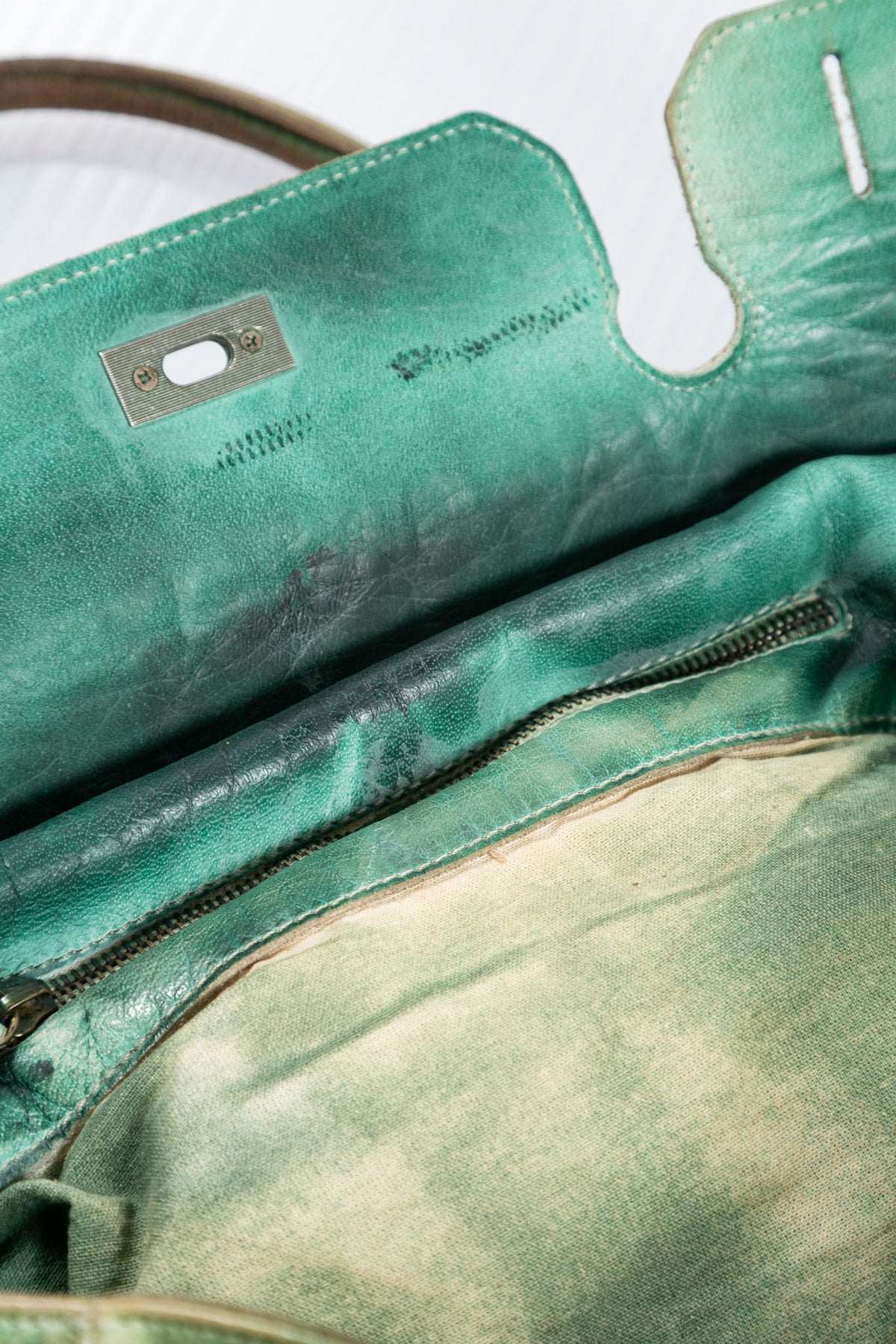 WASHED FIRKIN GREEN EMERALD LEATHER BAG