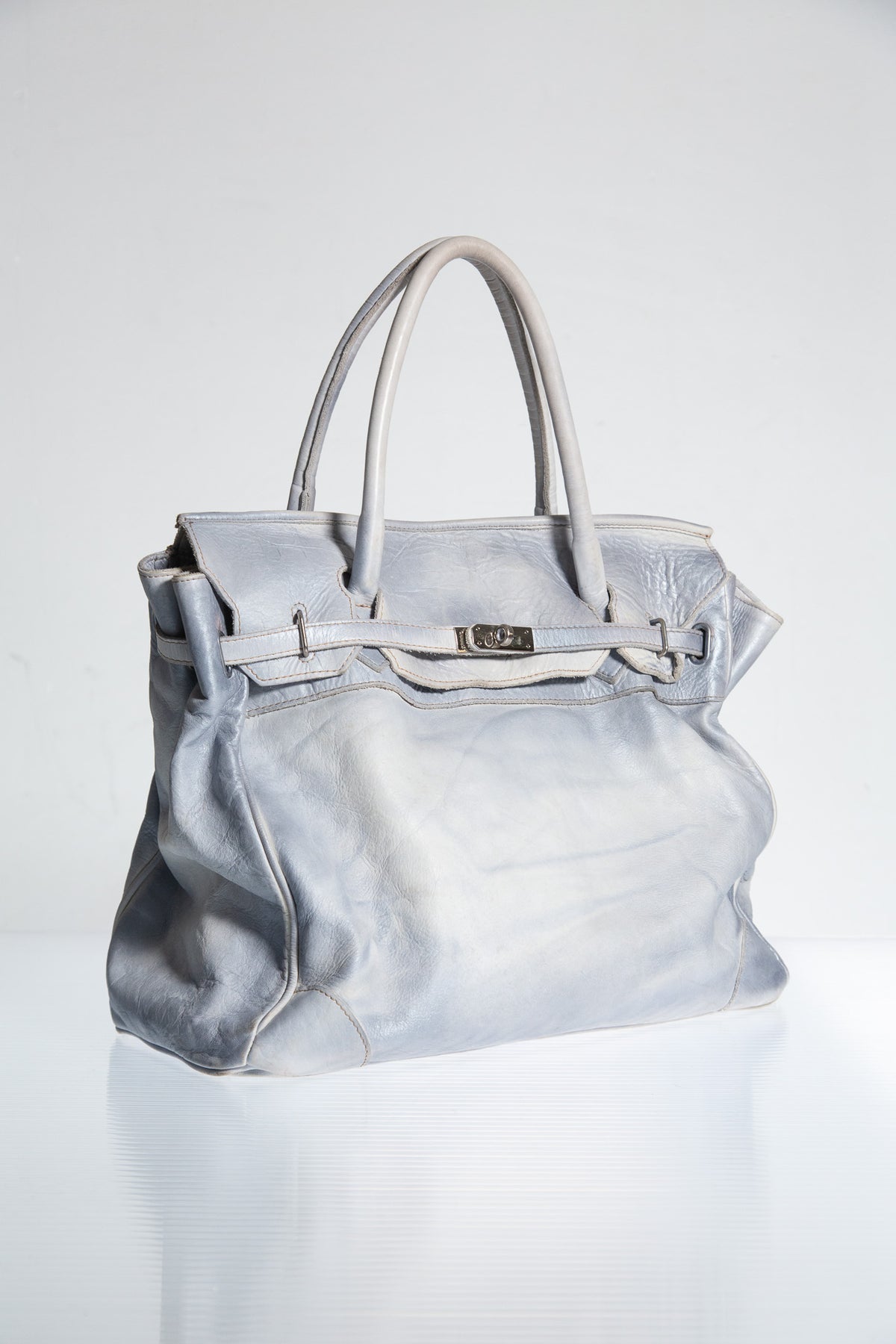 PALE BLUE FIRKIN LEATHER TRAVEL BAG