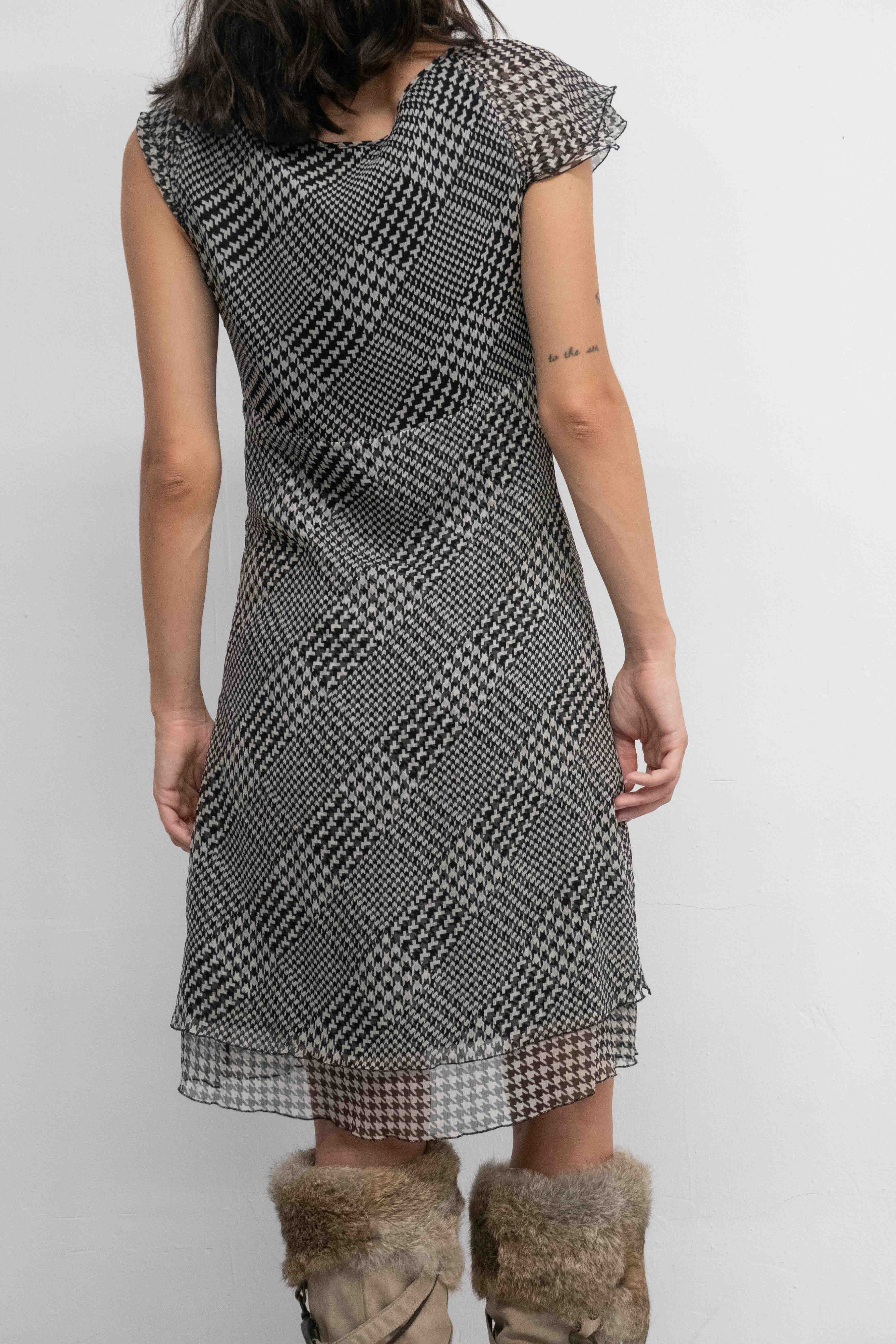 HOUNDSTOOTH PRINTED SILK DRESS