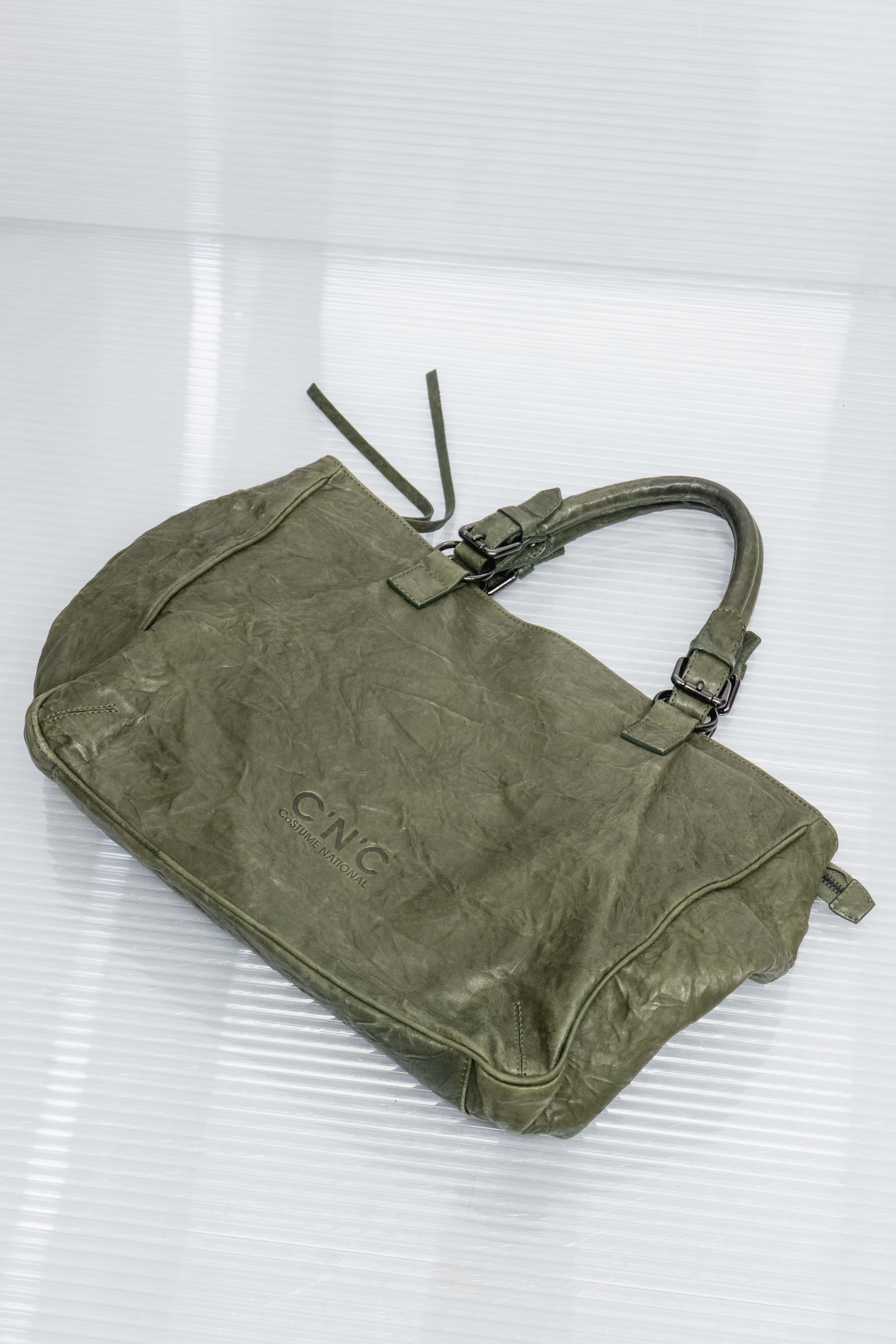 GREEN CRINKLE SHOULDER BAG