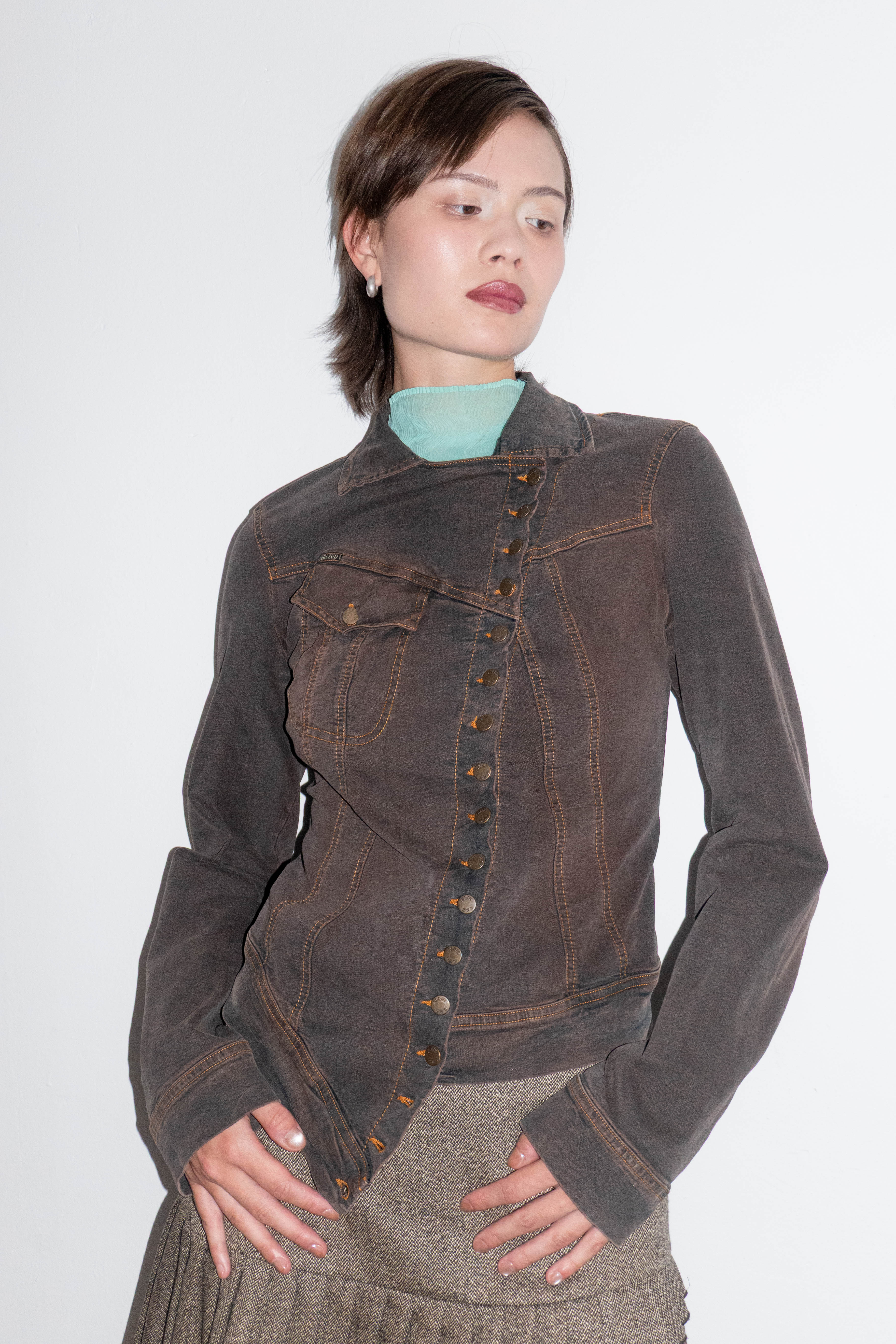 ASYMMETRIC WASHED DENIM JACKET