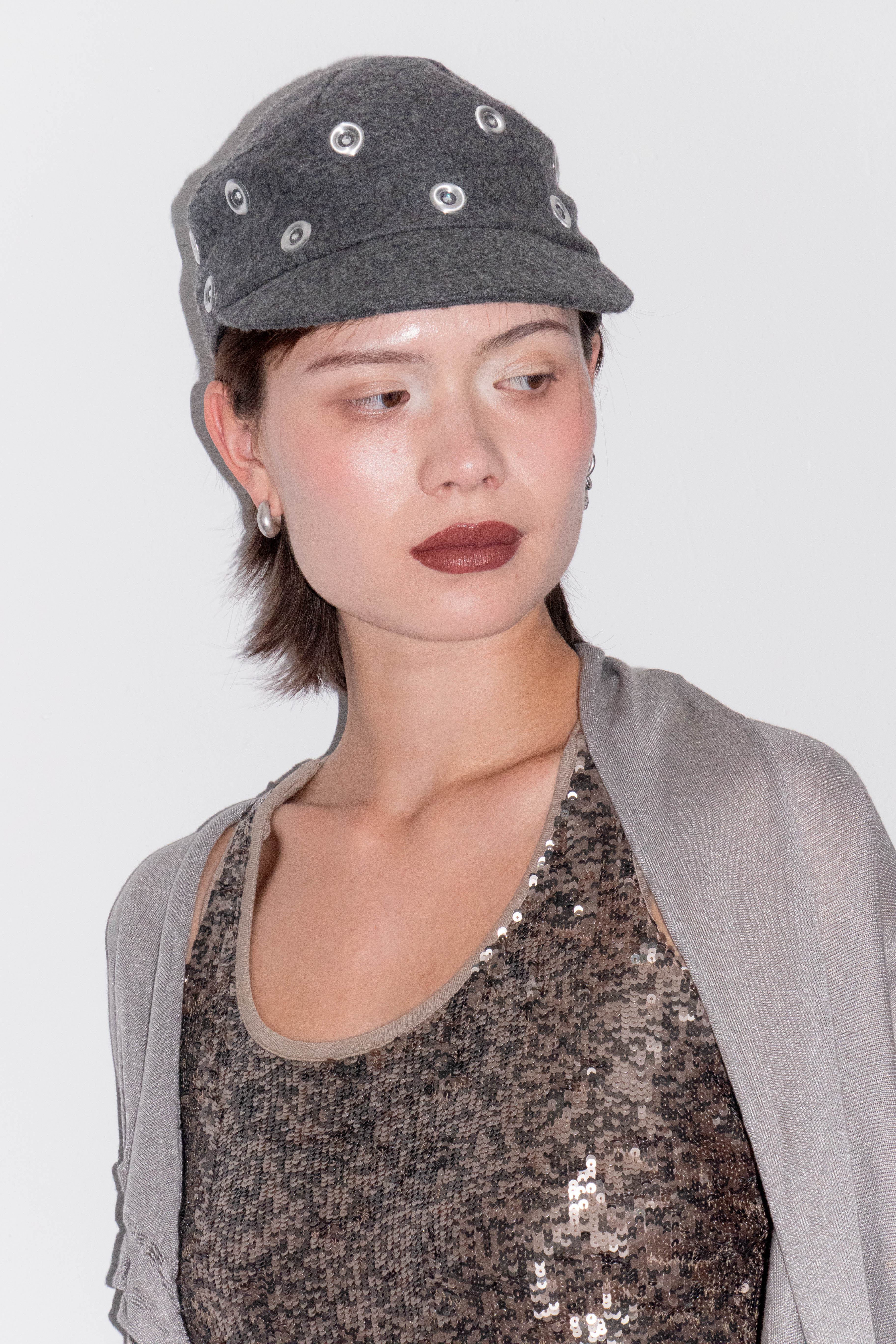 GREY WOOL SEQUINED CAP