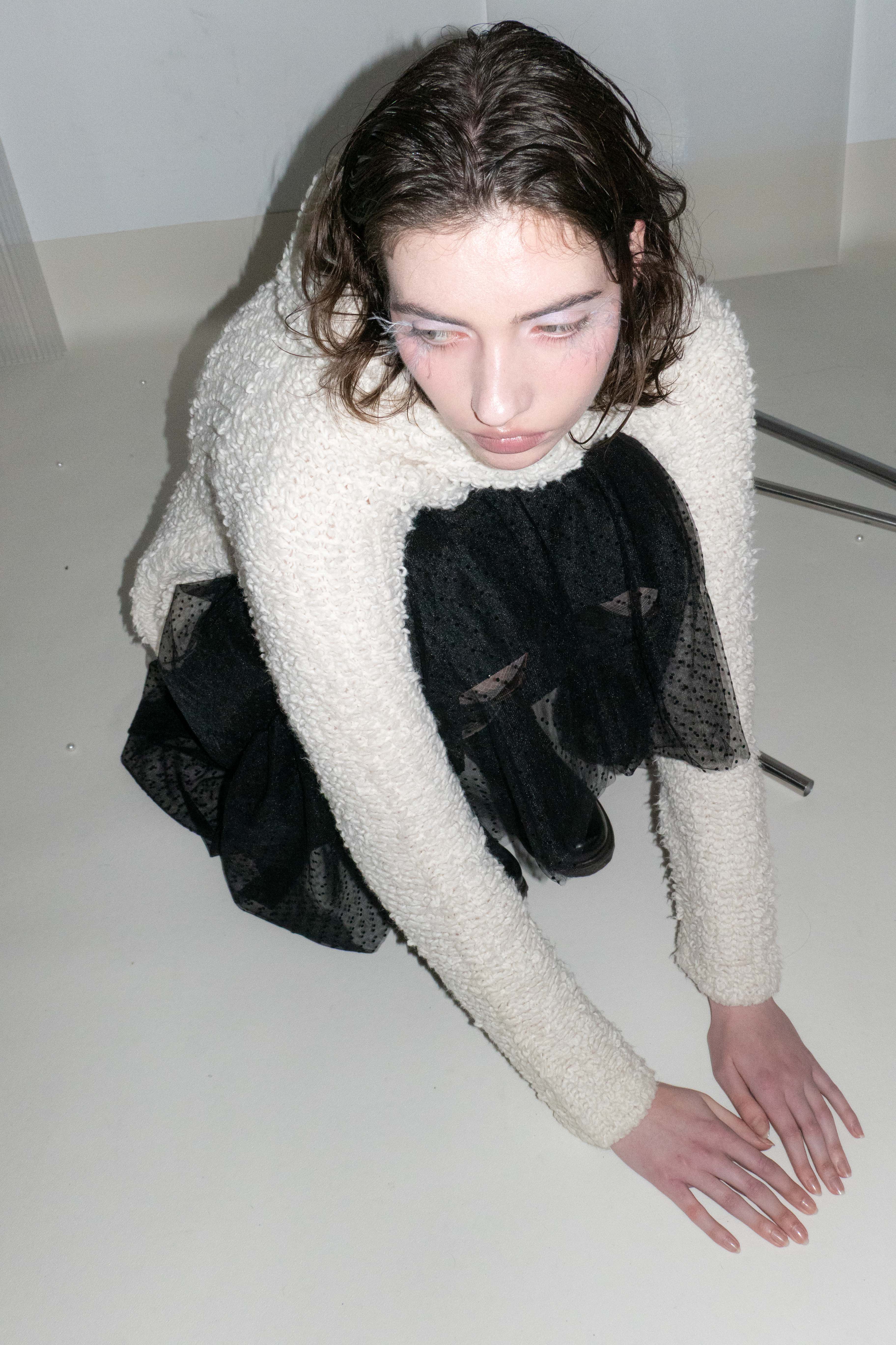 WOOL FUZZY HOODED SWEATER