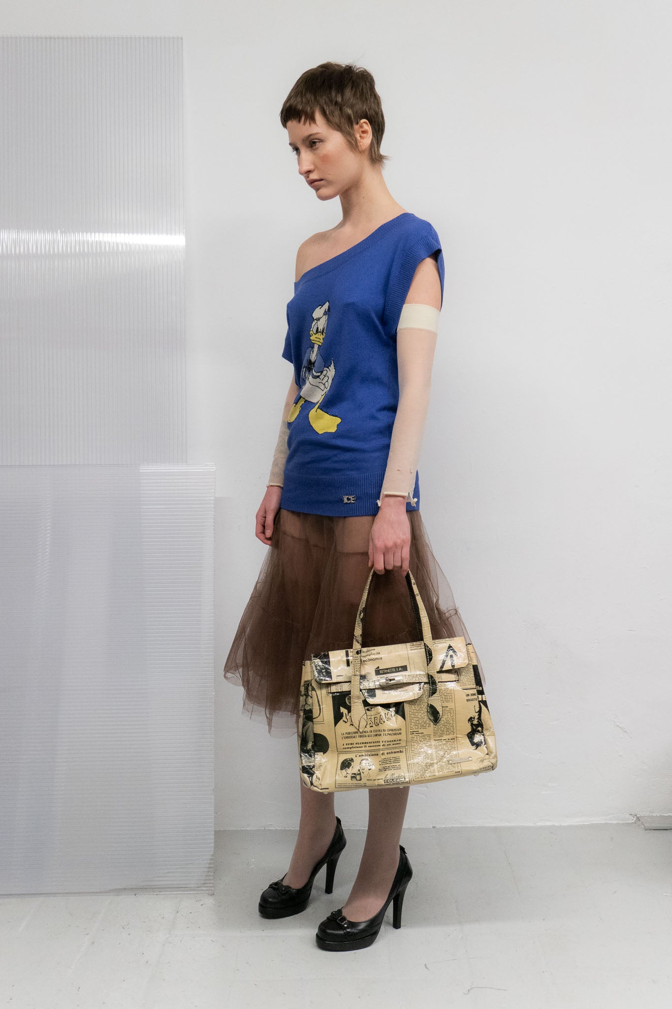 ICEBERG CARTOON BLUE KNIT TOP