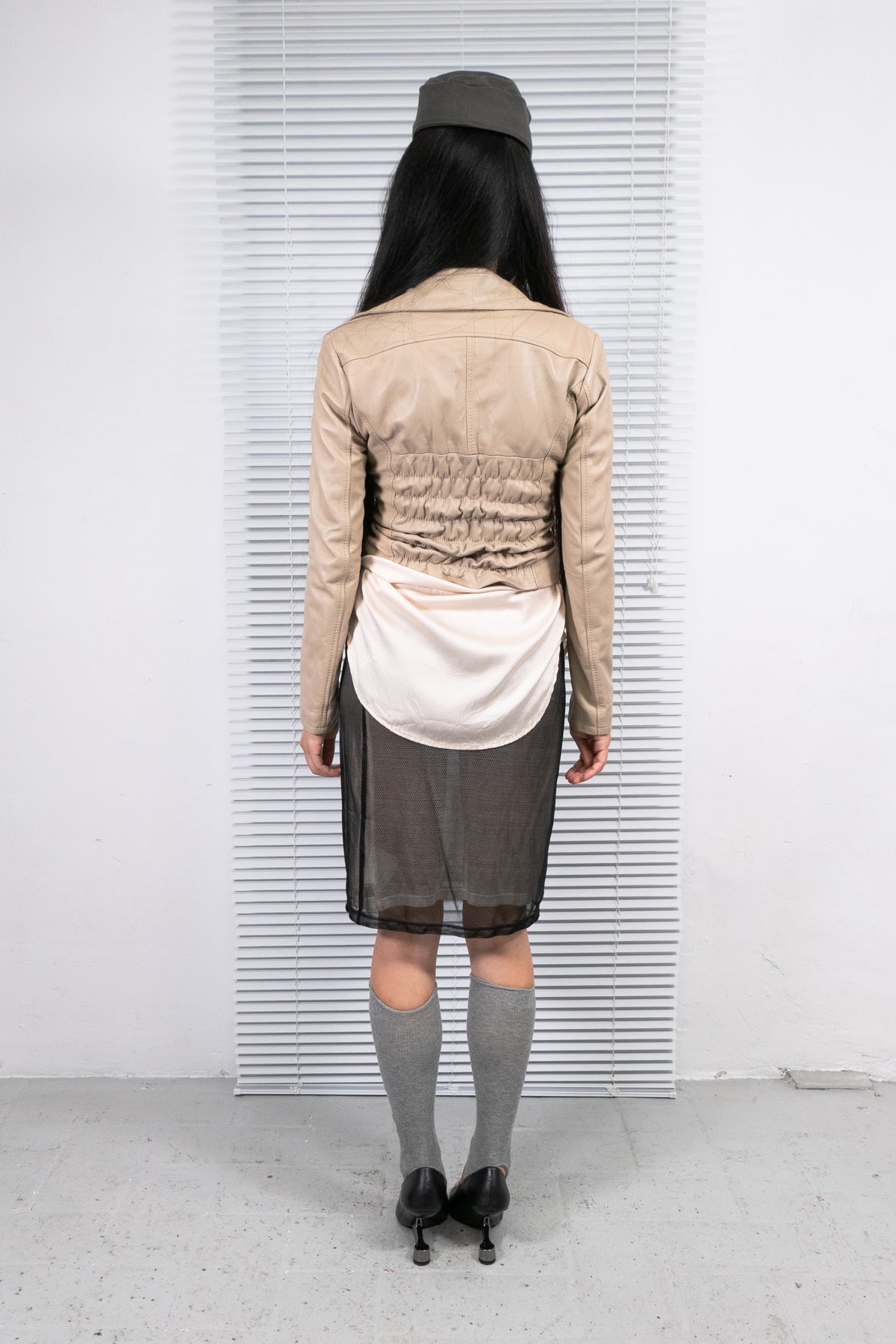 RUCHED LEATHER CROPPED JACKET
