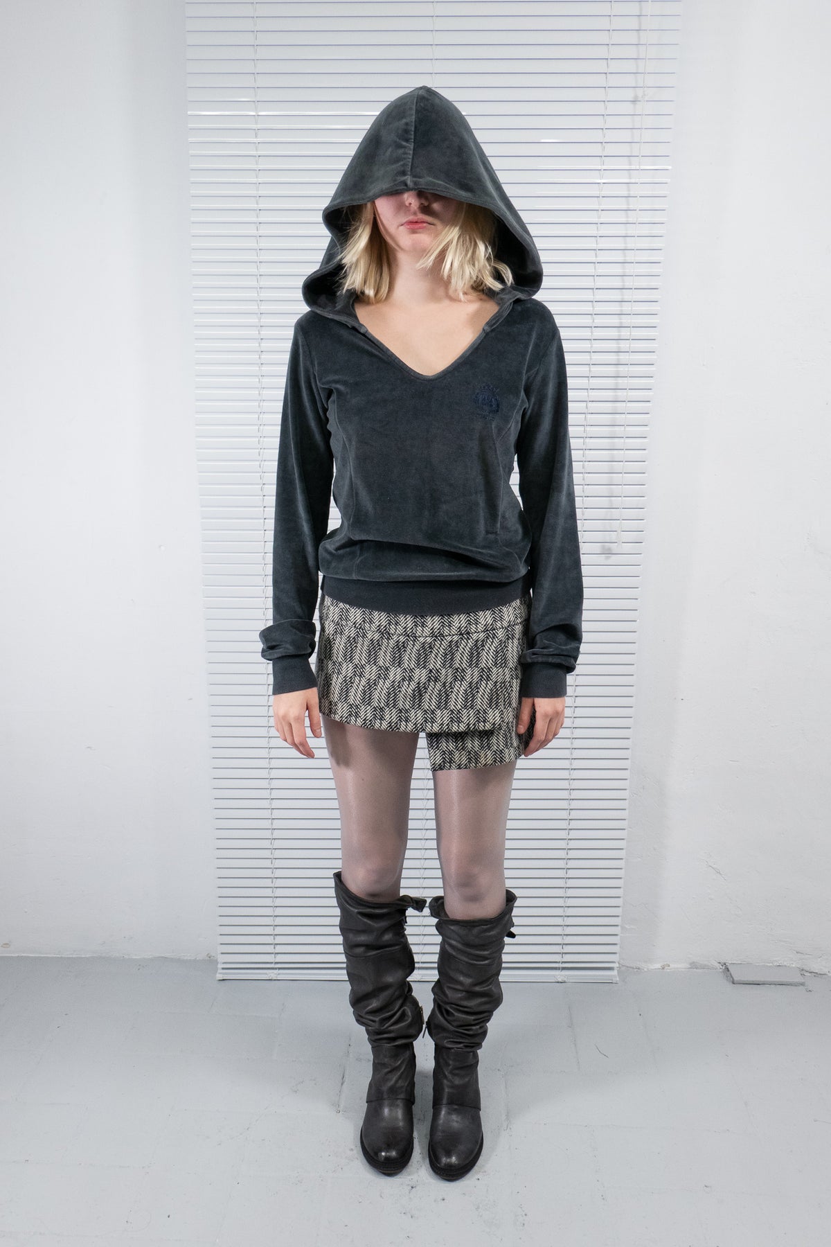 MALO CHARCOAL GREY VELVET HOODIE