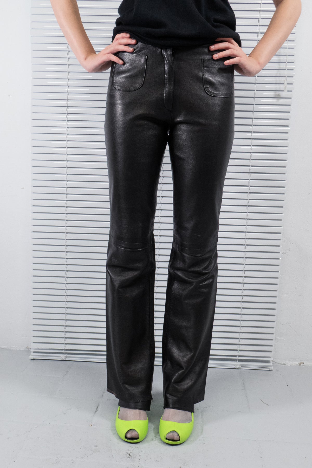 BLACK LEATHER STRAIGHT-LEG PANTS