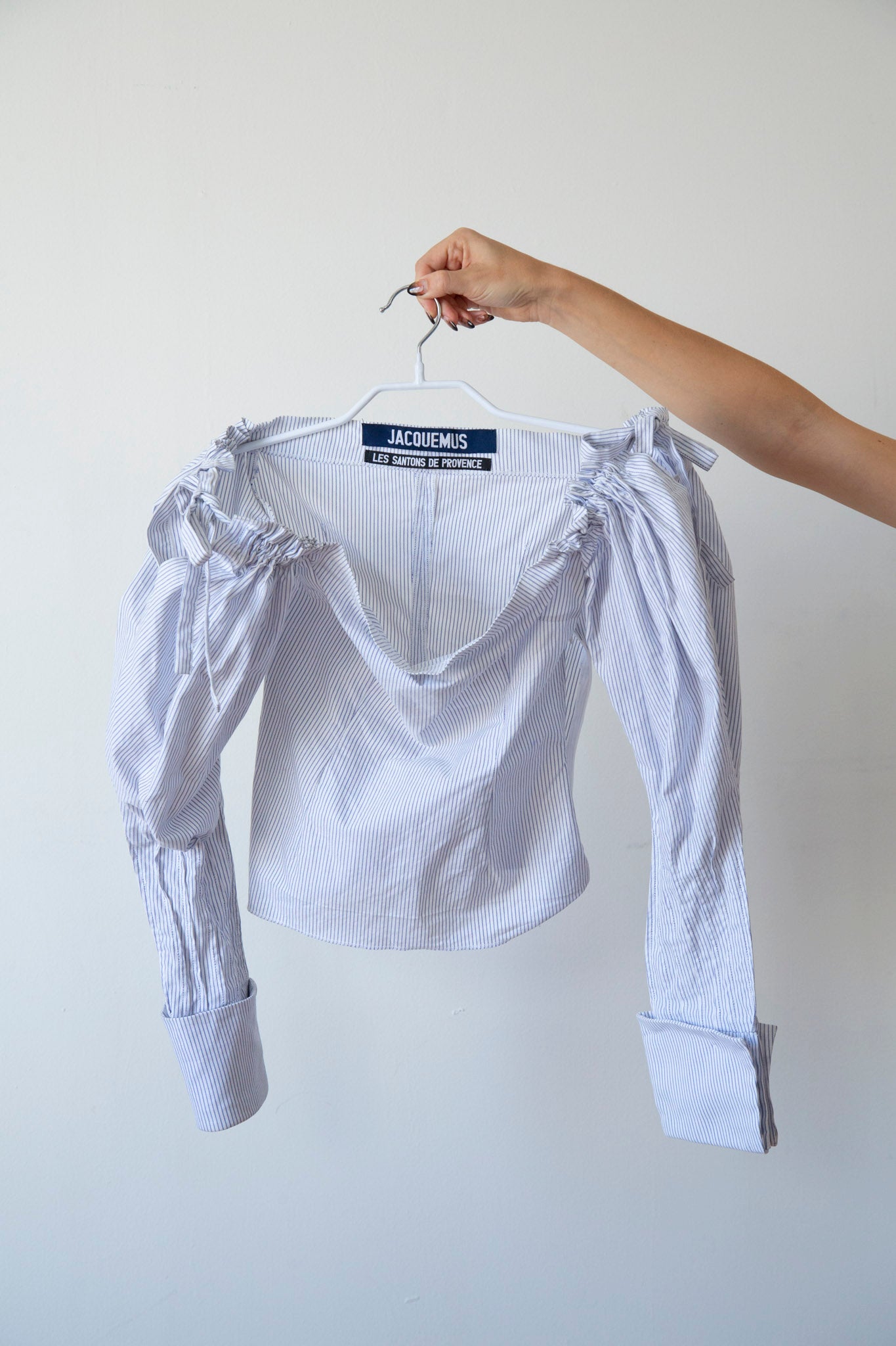 JACQUEMUS Les Santons De Provence