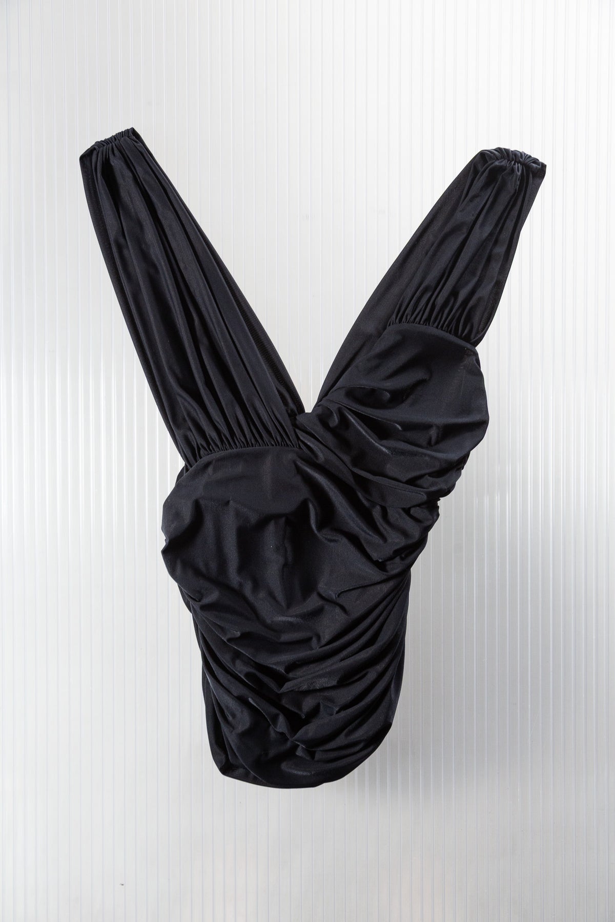 BLACK DRAPED PLUNGE TOP