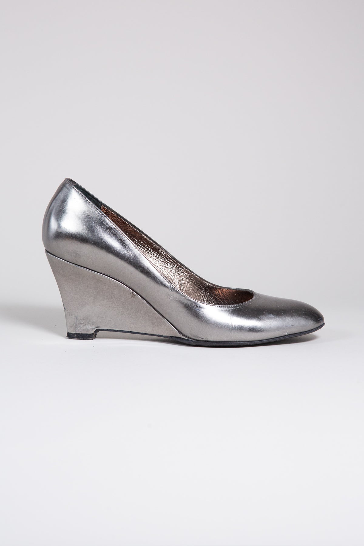 MAX MARA SILVER LEATHER SCULPTURAL WEDGE HEELS