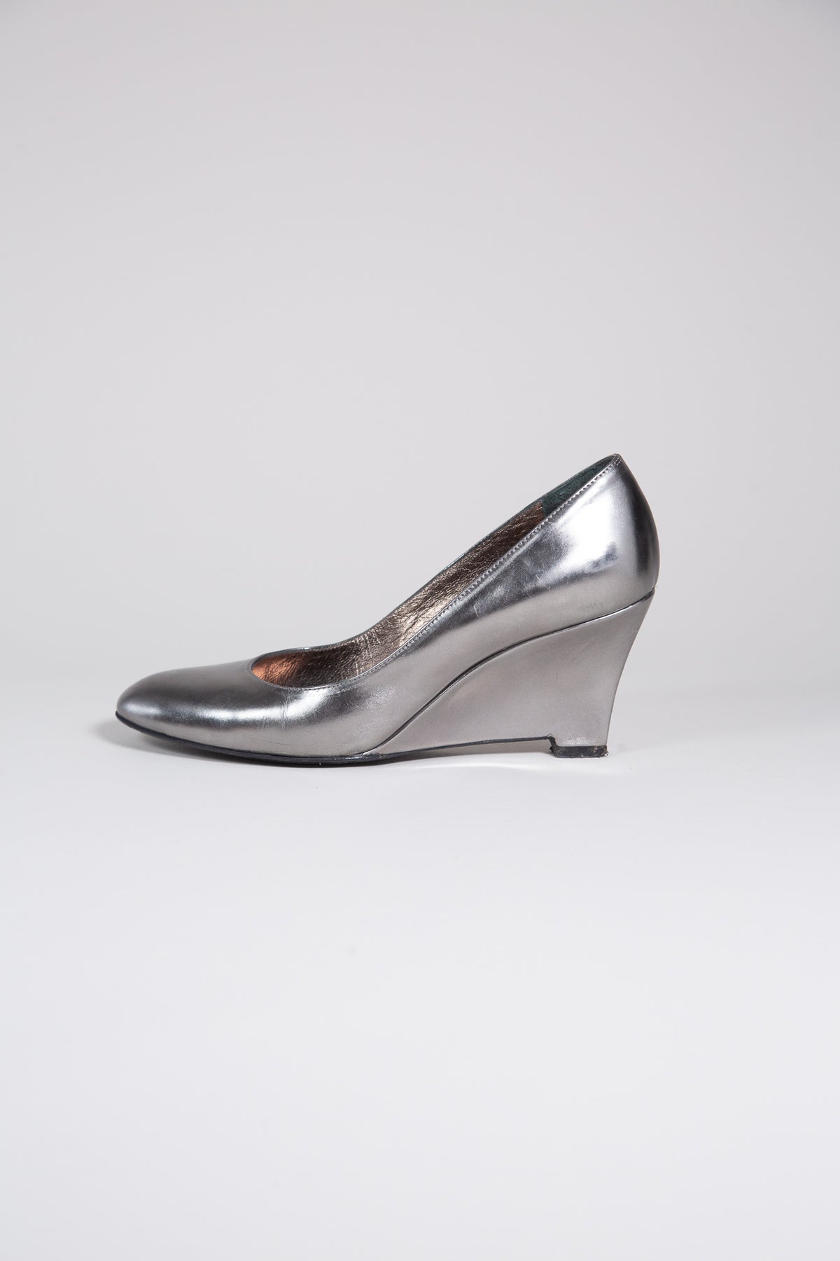 MAX MARA SILVER LEATHER SCULPTURAL WEDGE HEELS