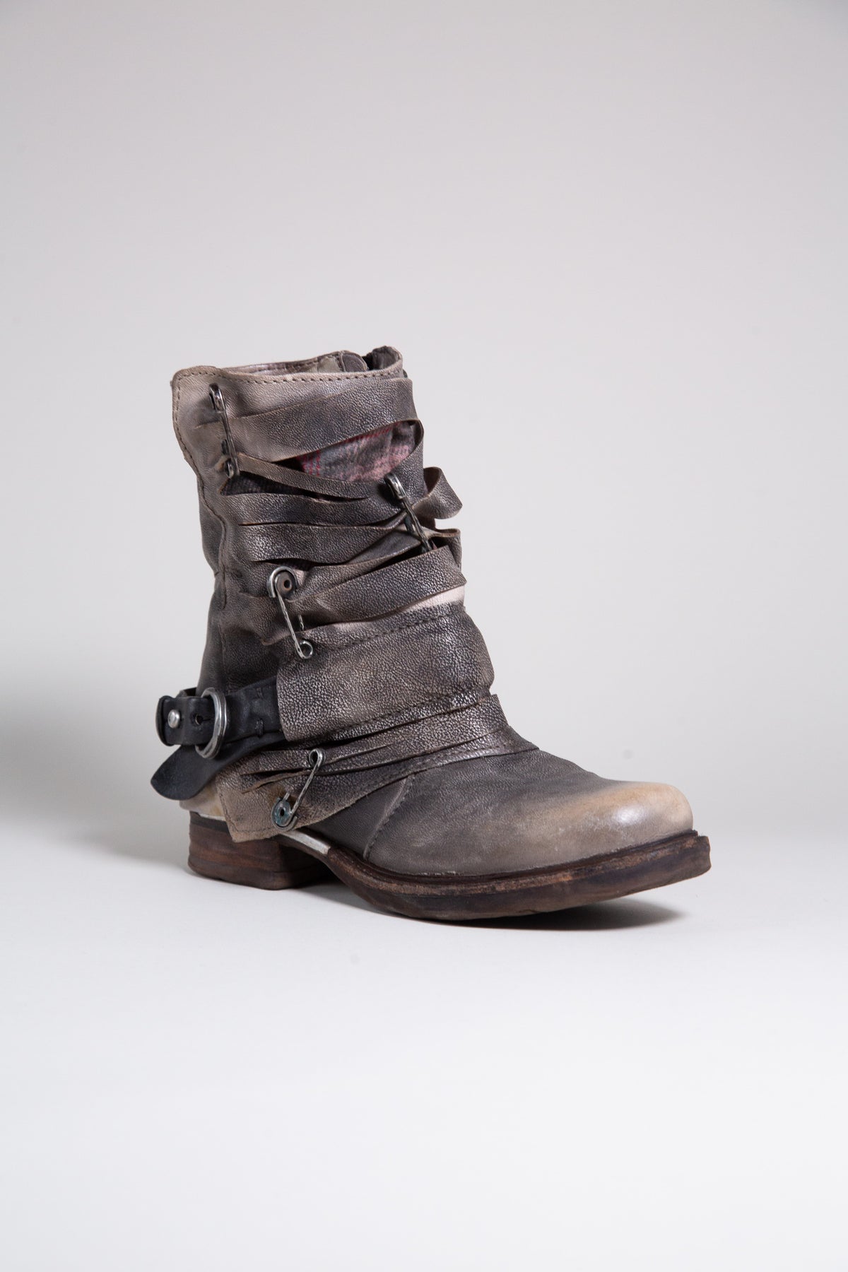 DISTRESSED GREY LEATHER MULTI-STRAP BIKER BOOTS