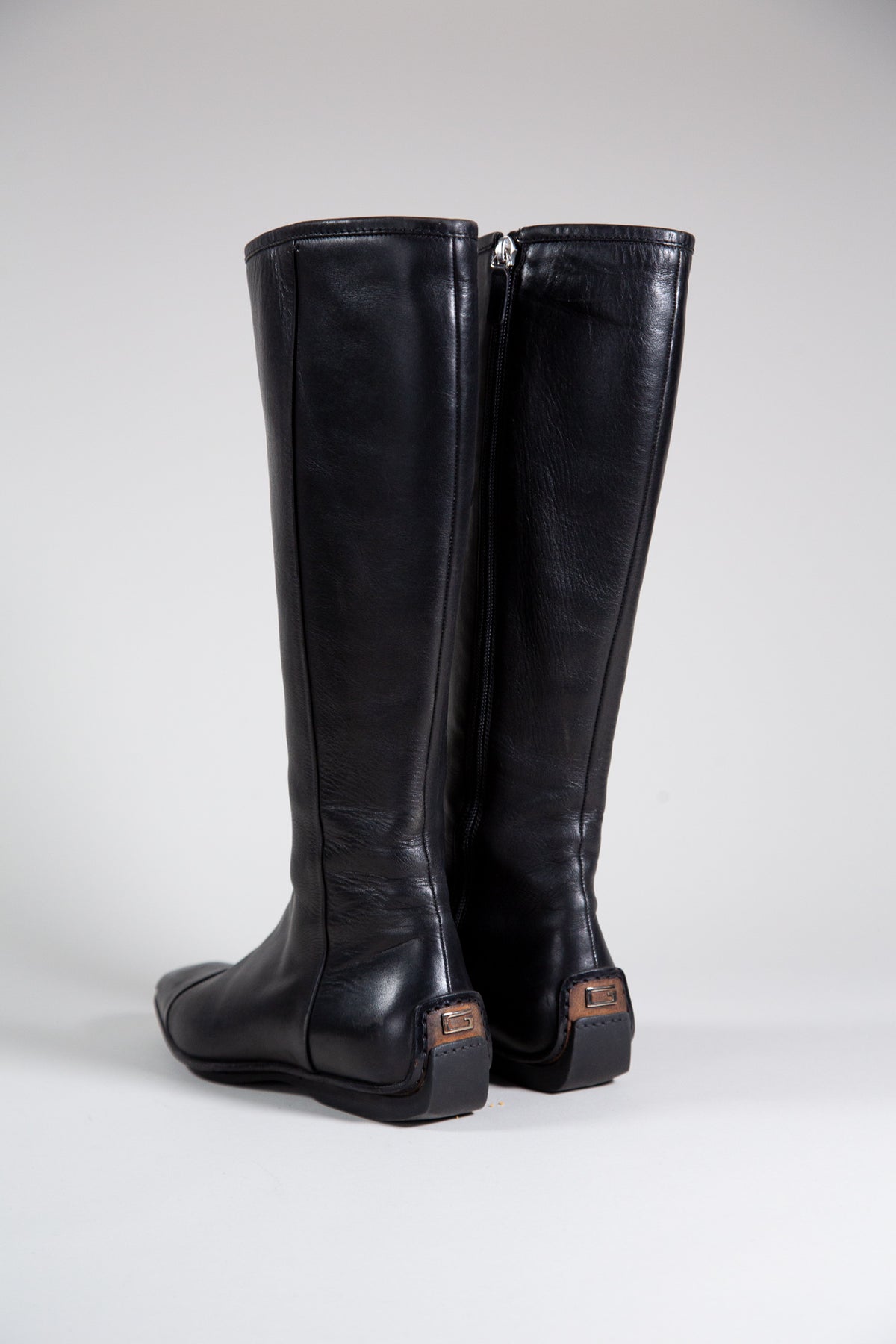 GUCCI BLACK LEATHER FLAT KNEE-HIGH BOOTS