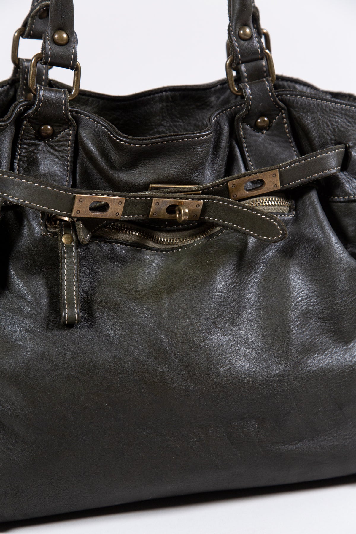 DARK GREEN LEATHER BELTED SLOUCHY TRAVEL BAG