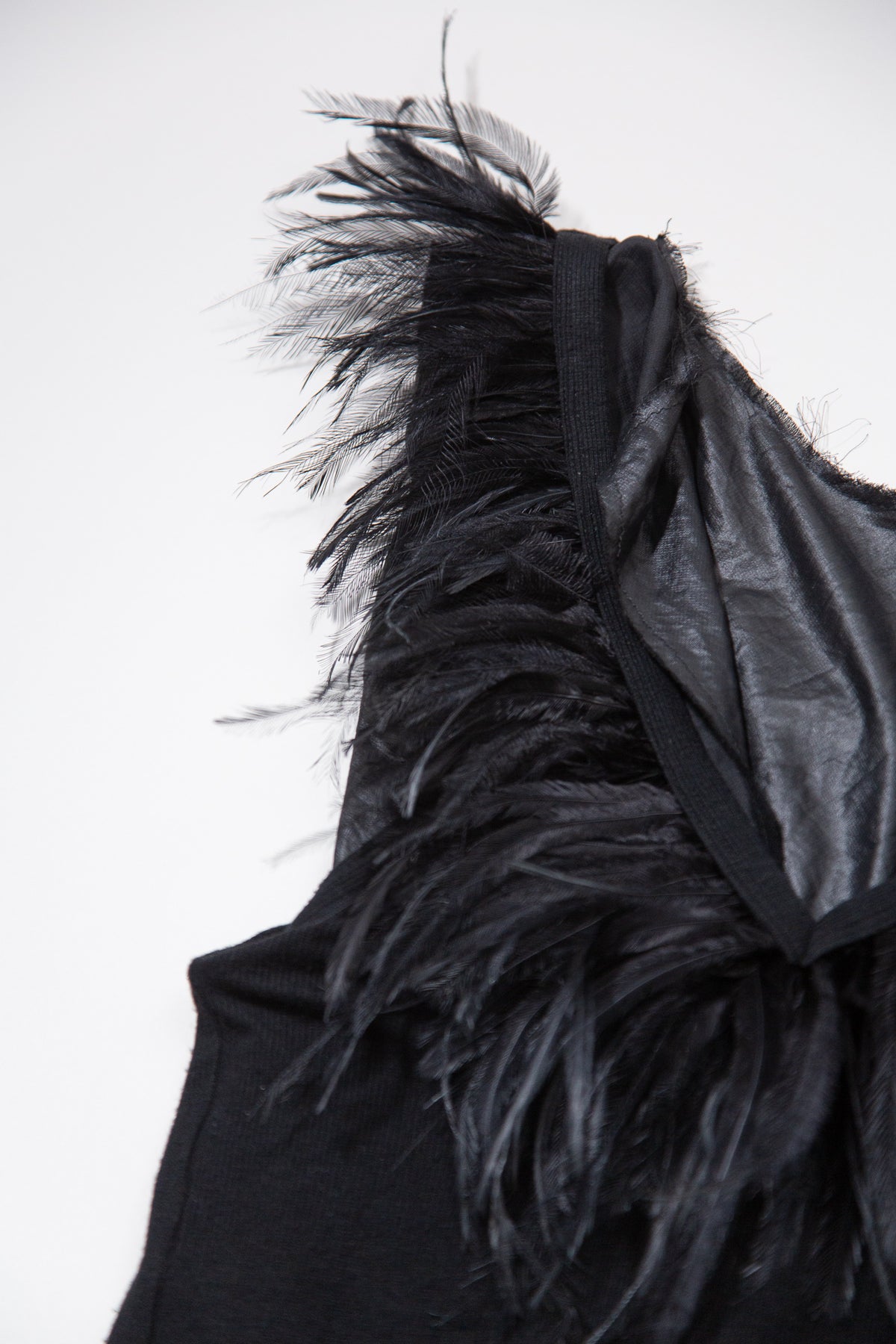 BLACK FEATHER TRIM RUFFLED MINI DRESS