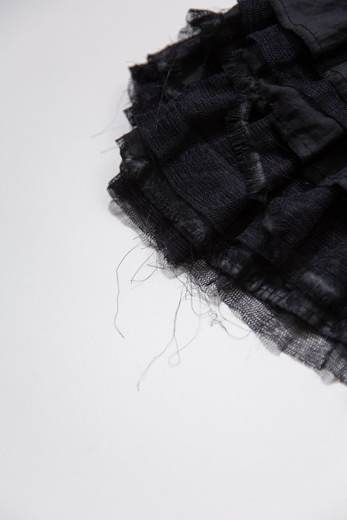BLACK FEATHER TRIM RUFFLED MINI DRESS