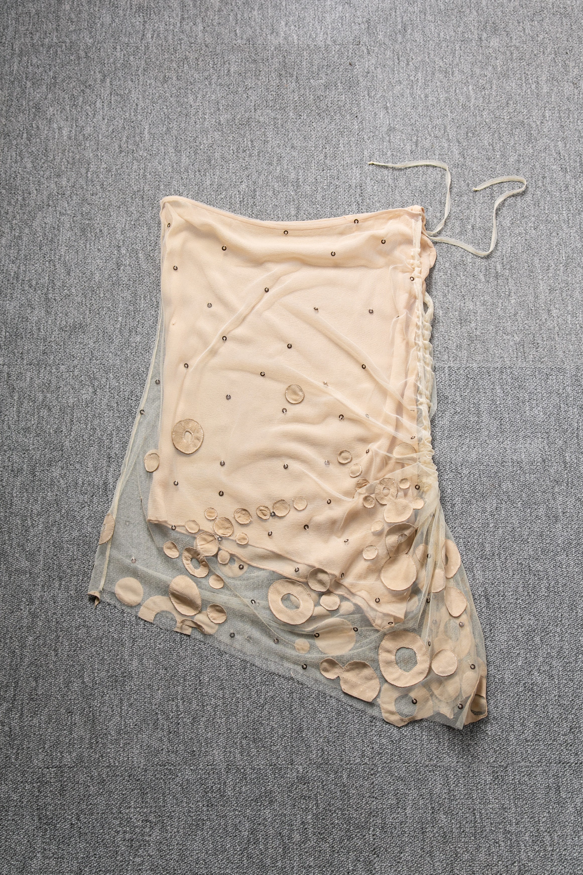 NET LAYERED RUCHED SKIRT