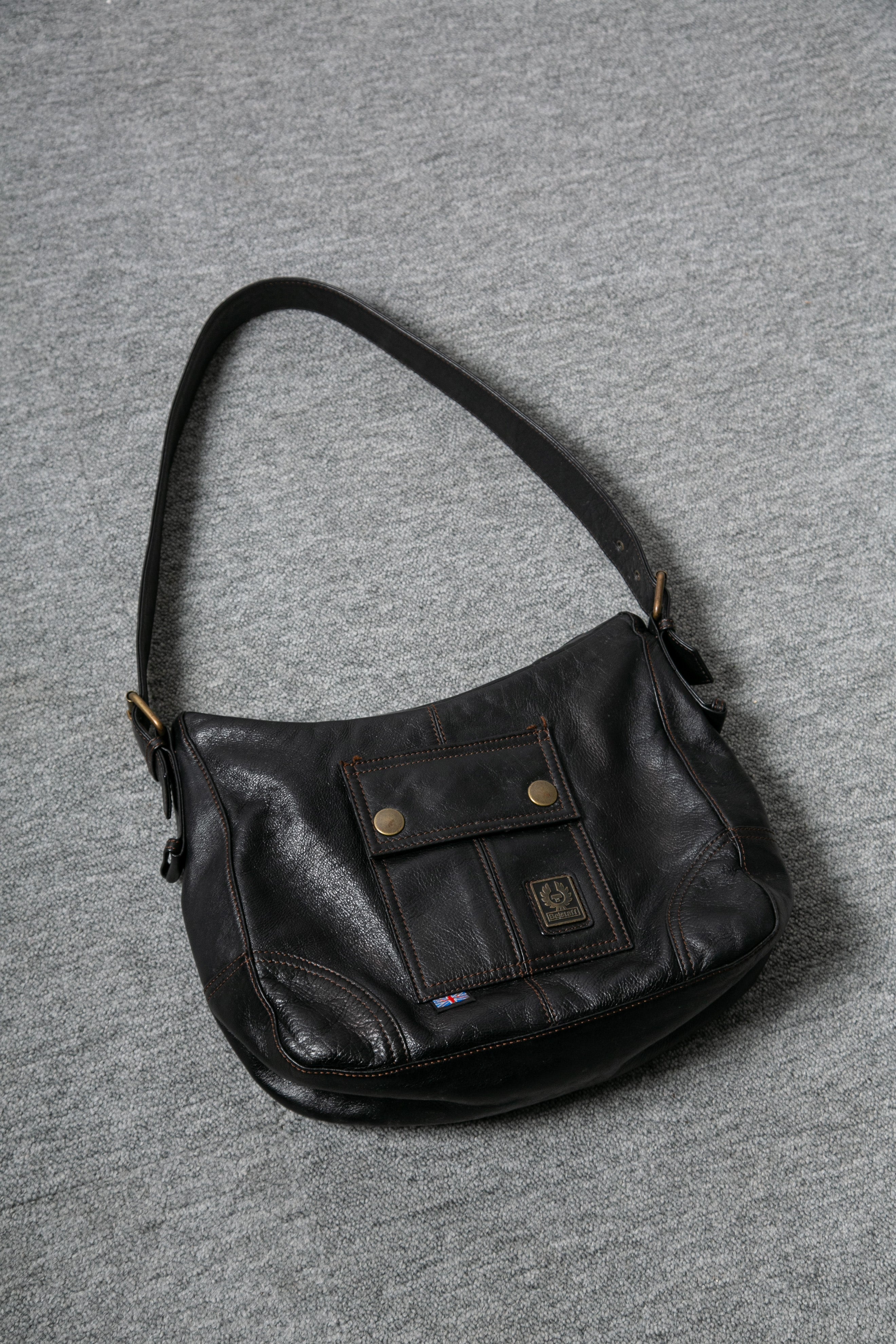 CARGO CROSSBODY HANDBAG