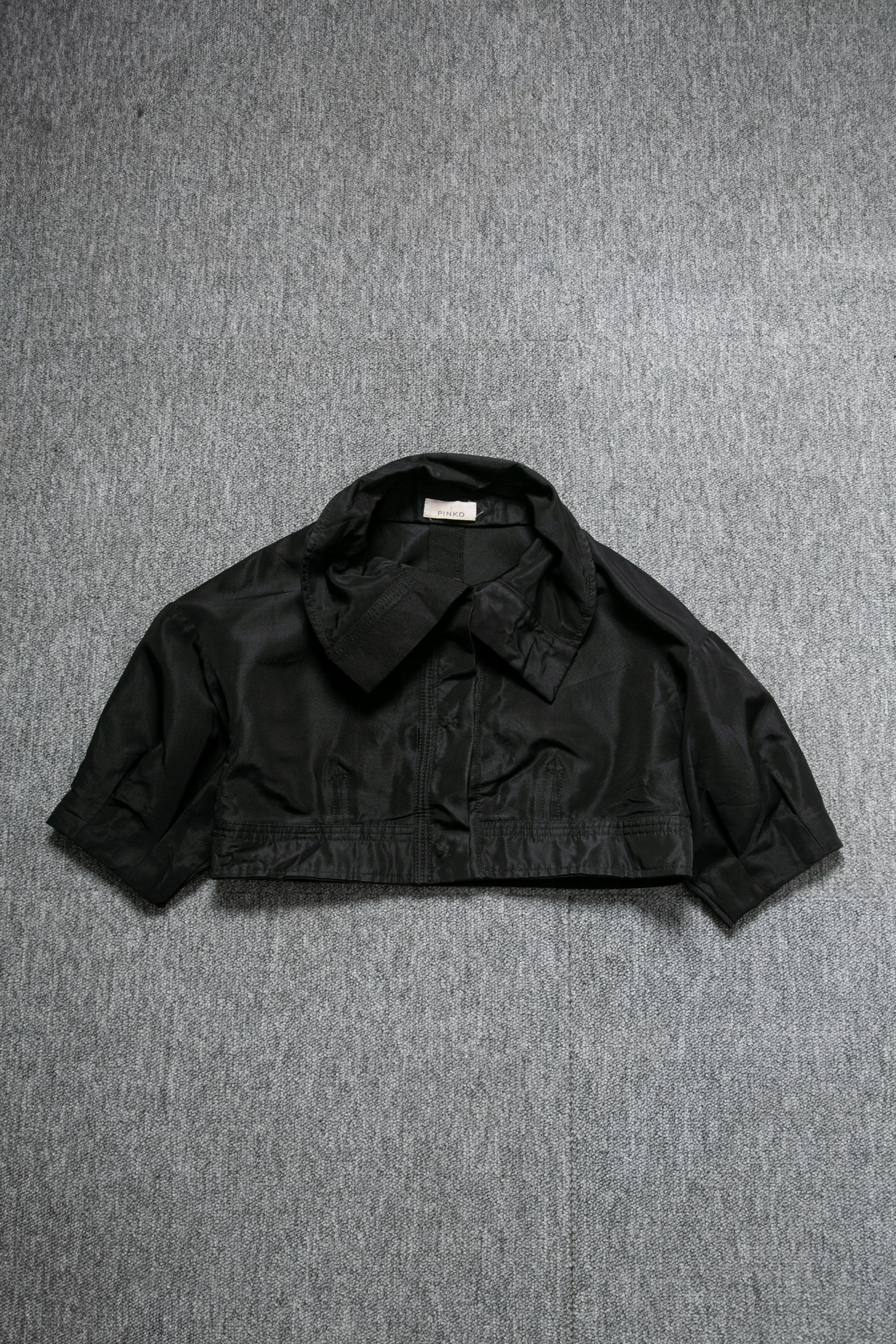 PUFF SLEEVED BOLERO